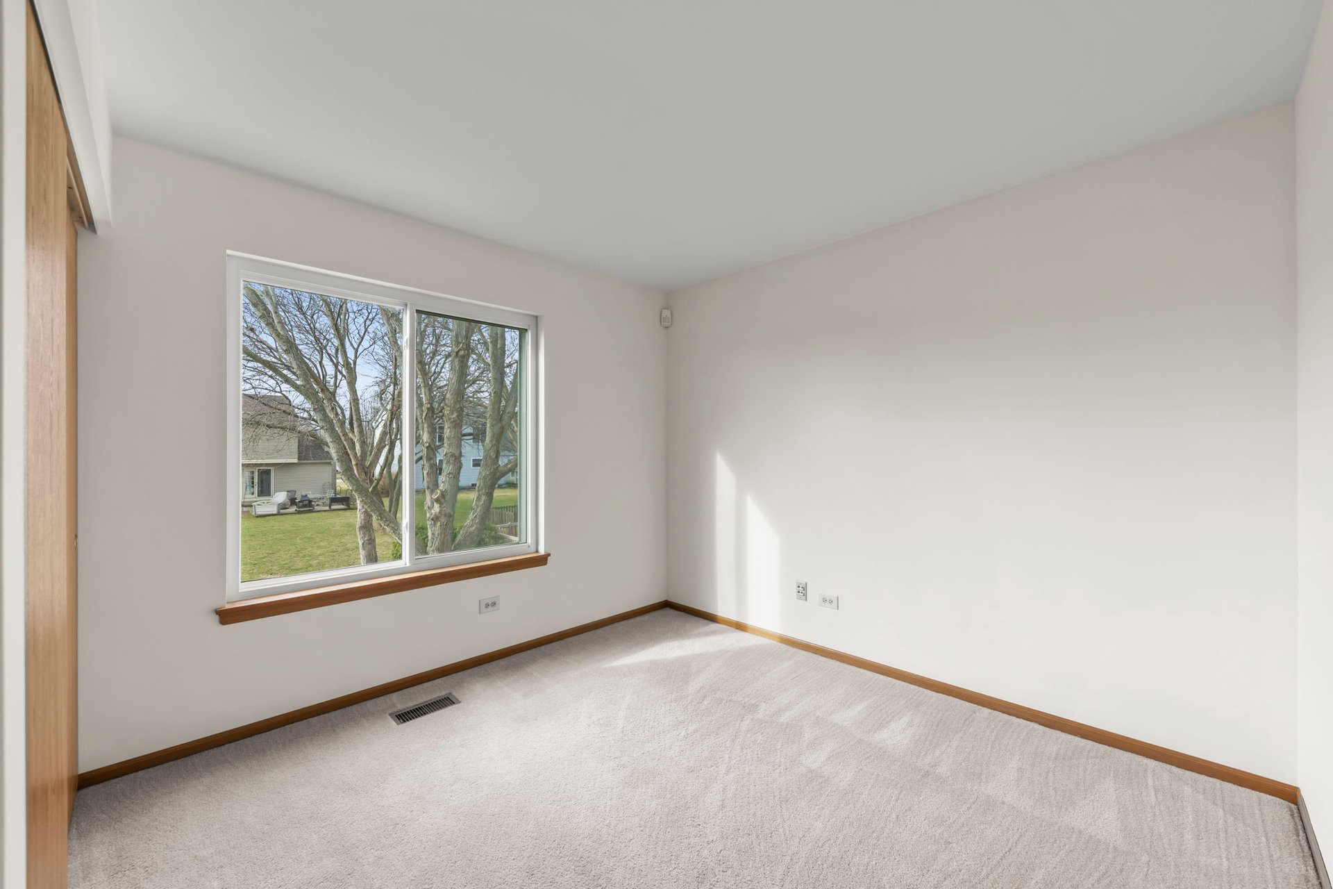 1337 Regent