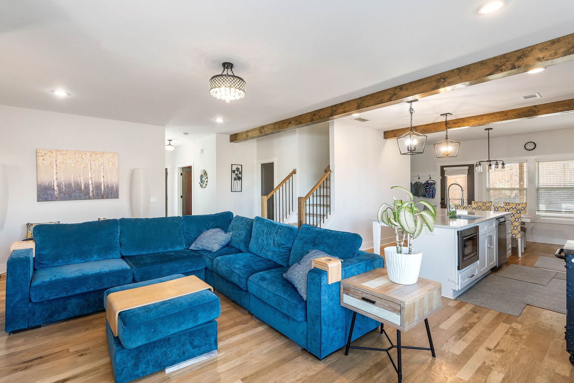 1736 Red Maple Ridge, Atlanta, GA 30316