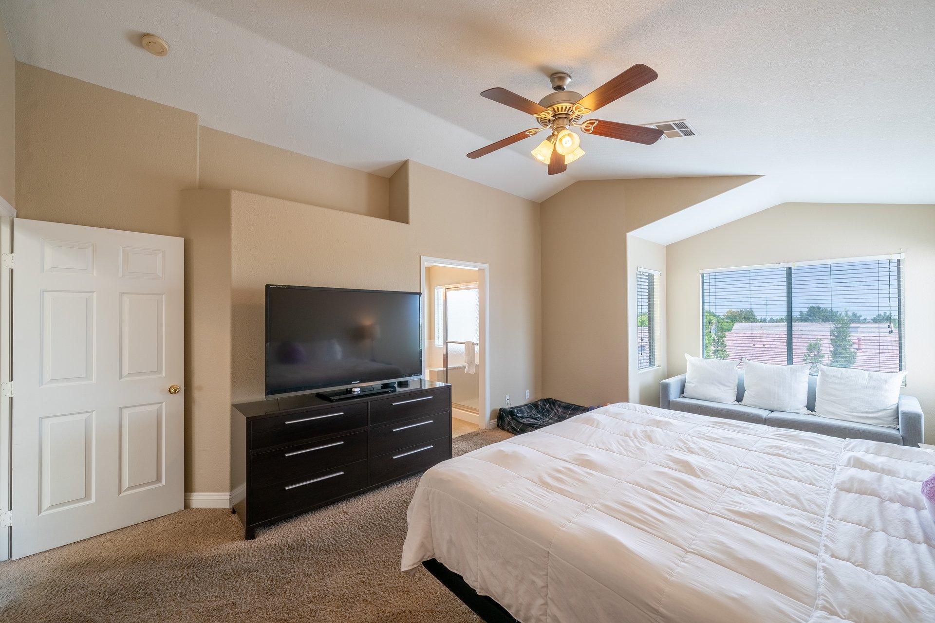 10412 Mountain Lodge