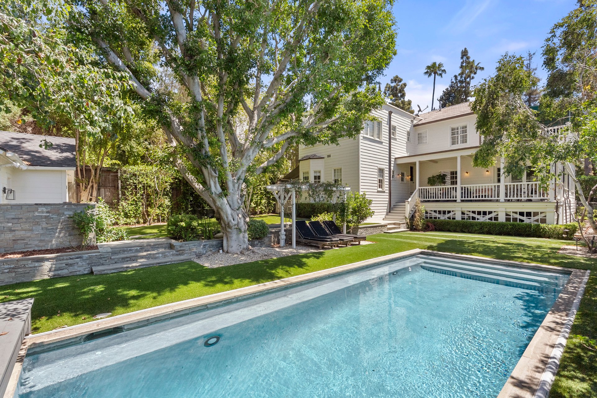 1753 N Gardner St, Hollywood Hills