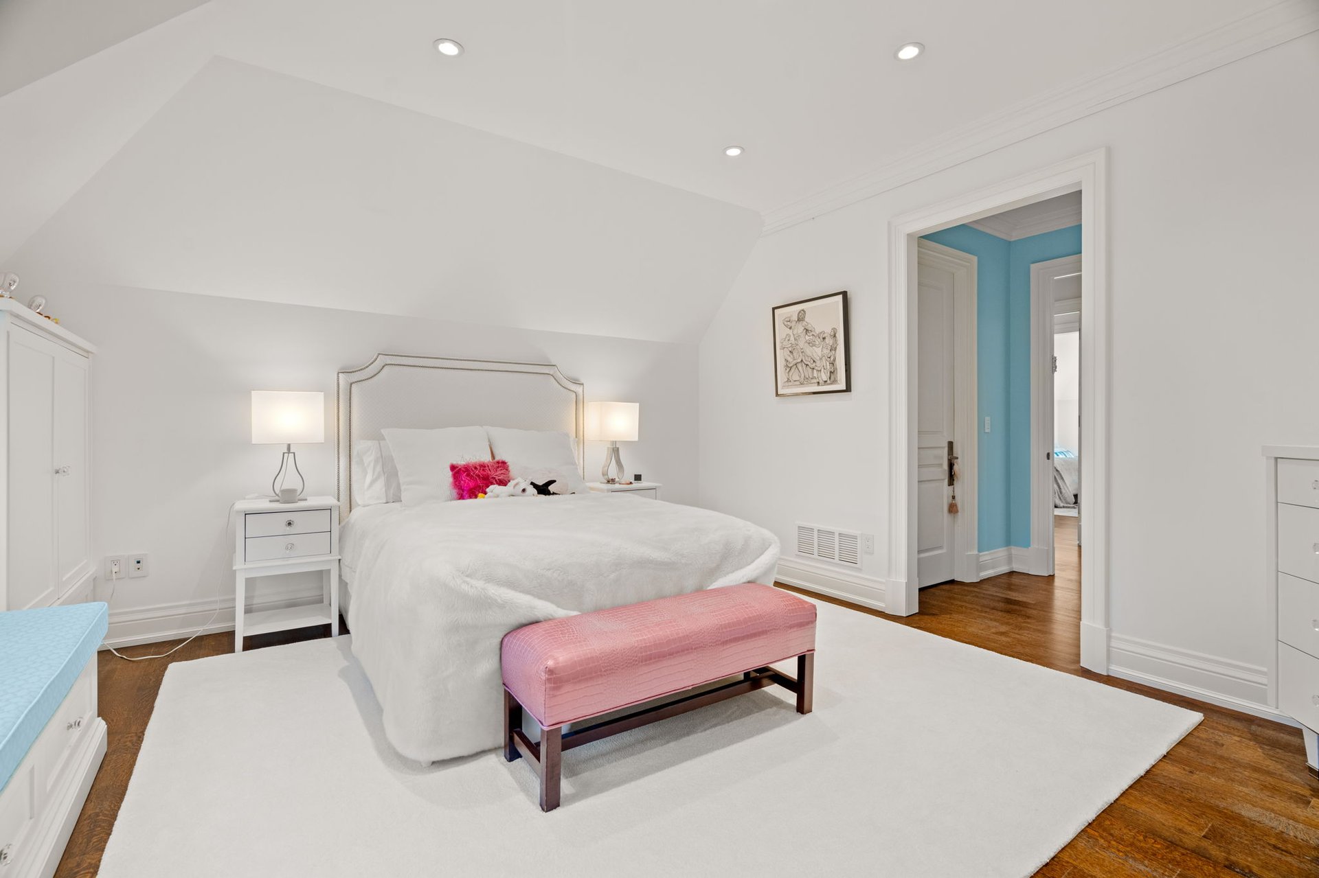 Opulent Elegance