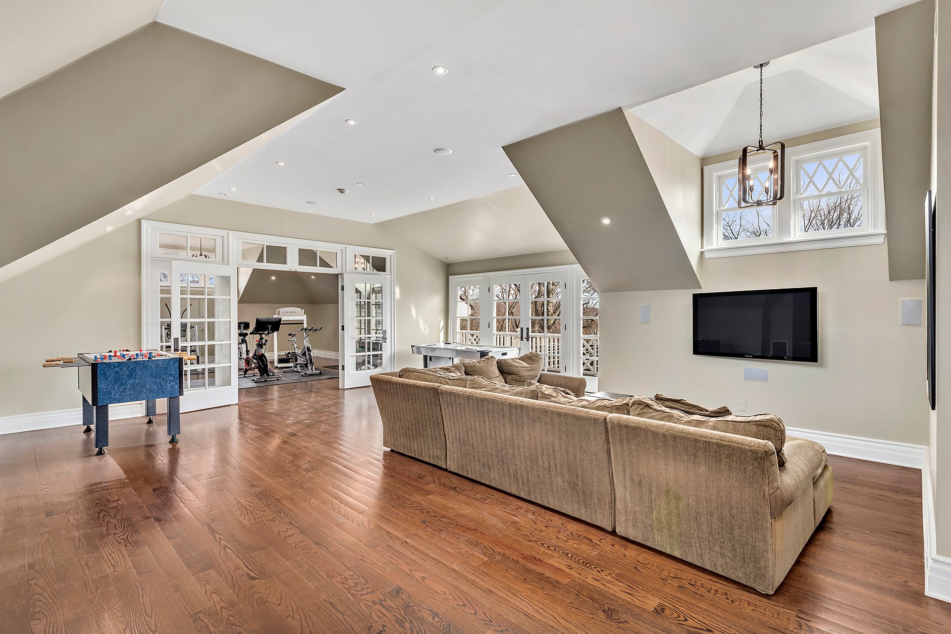 270 Guard Hill Road