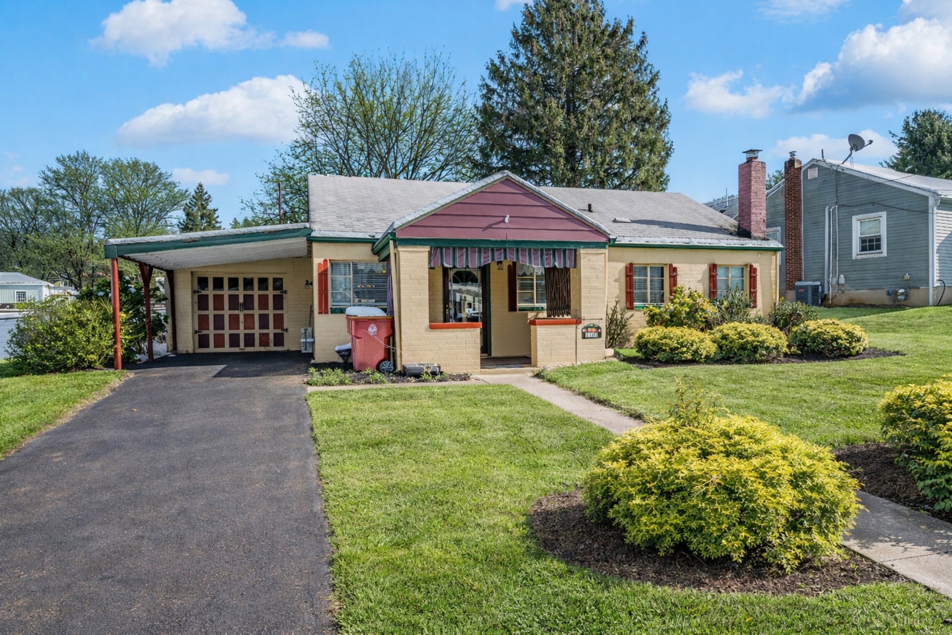 1407 Richmond Road