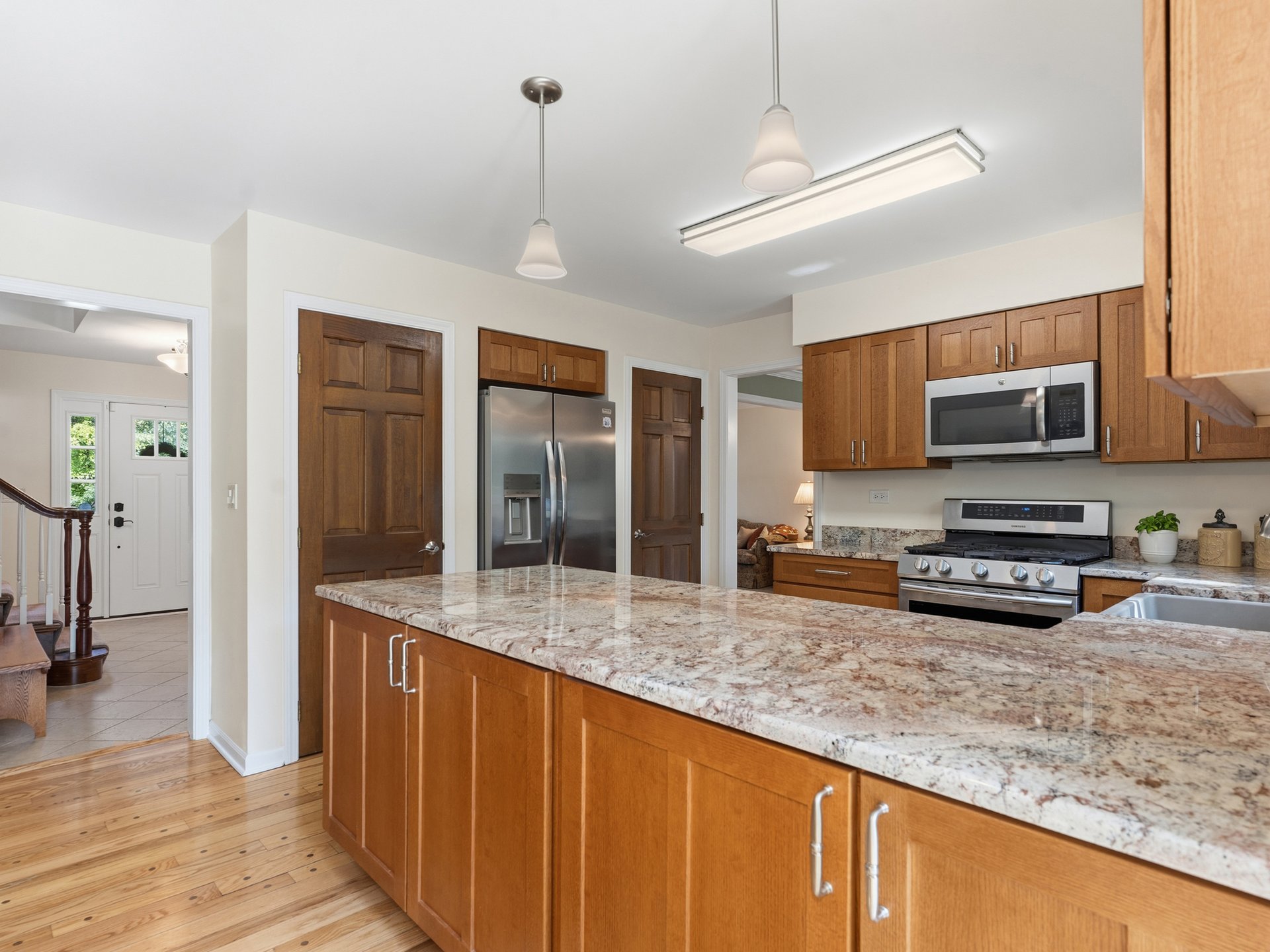 1235  Pin Oak Court