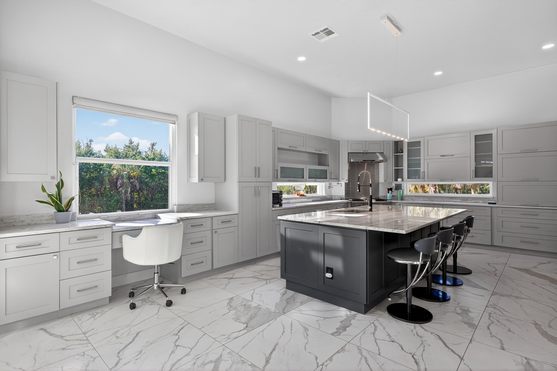 Preserve-backed sanctuary—fully transformed.