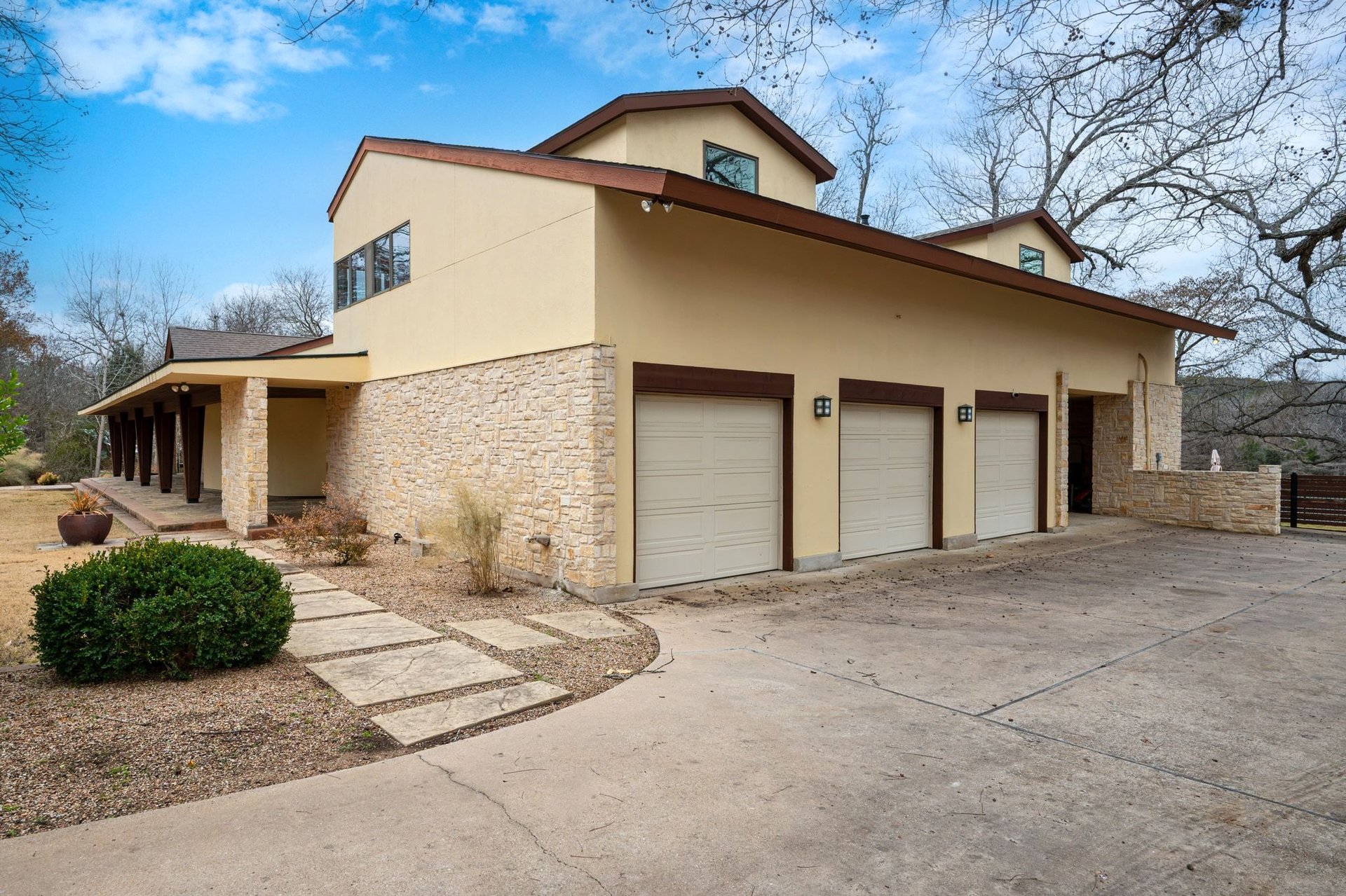 1210 Bruton Springs Rd