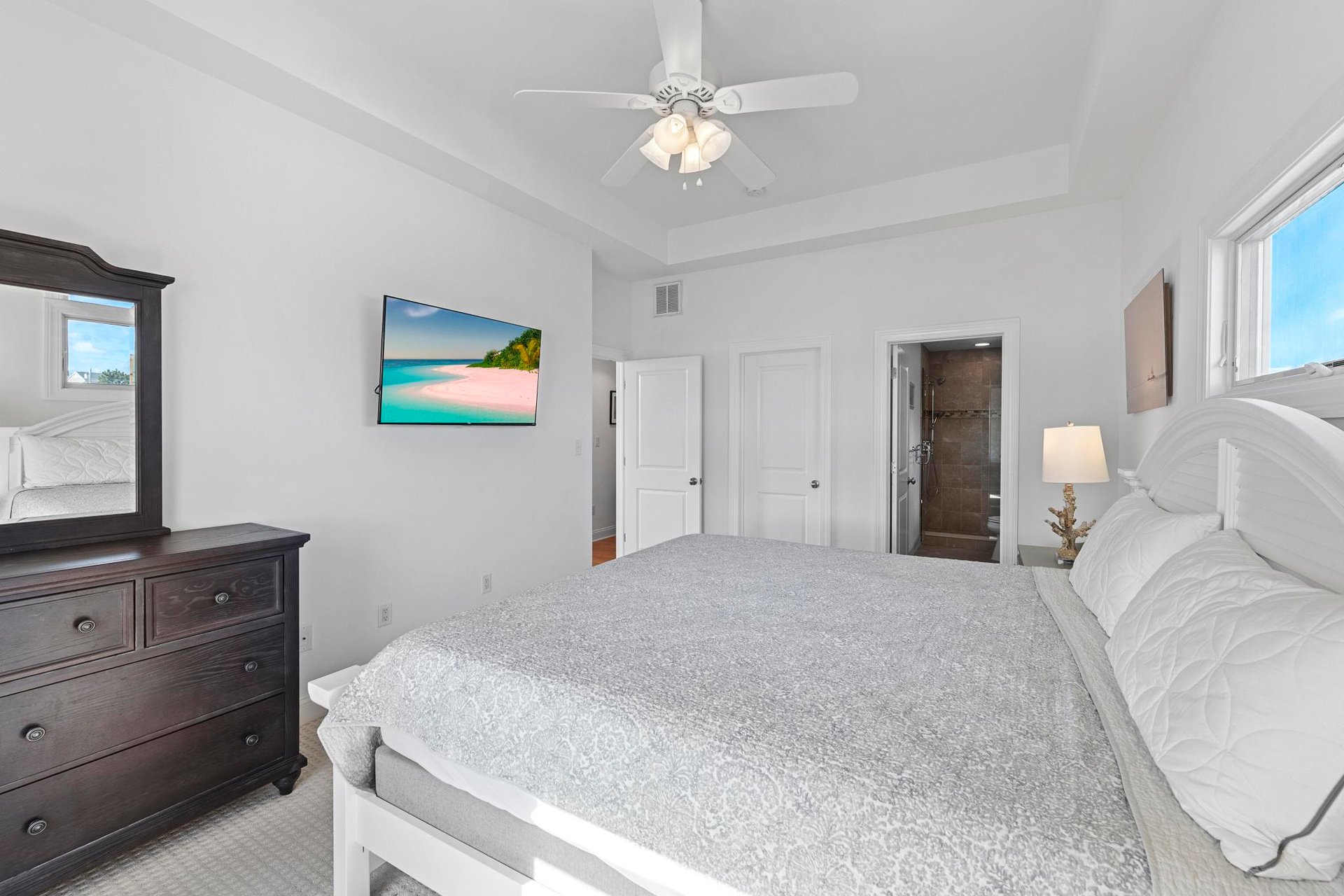 19 E. Sailboat Lane, Long Beach Township 