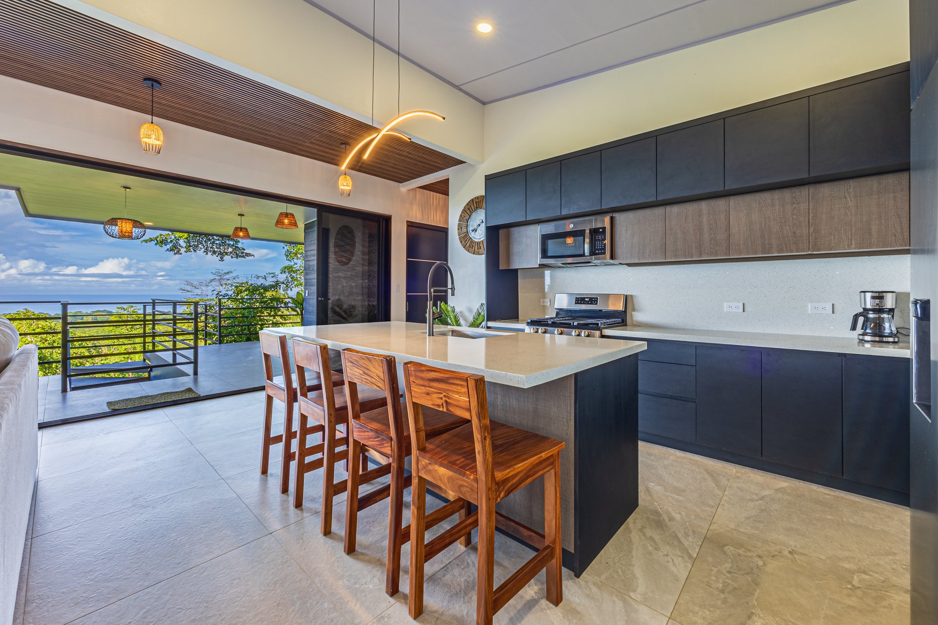 Villa Altamonte, Best Ocean View Home in the Hills of Uvita.