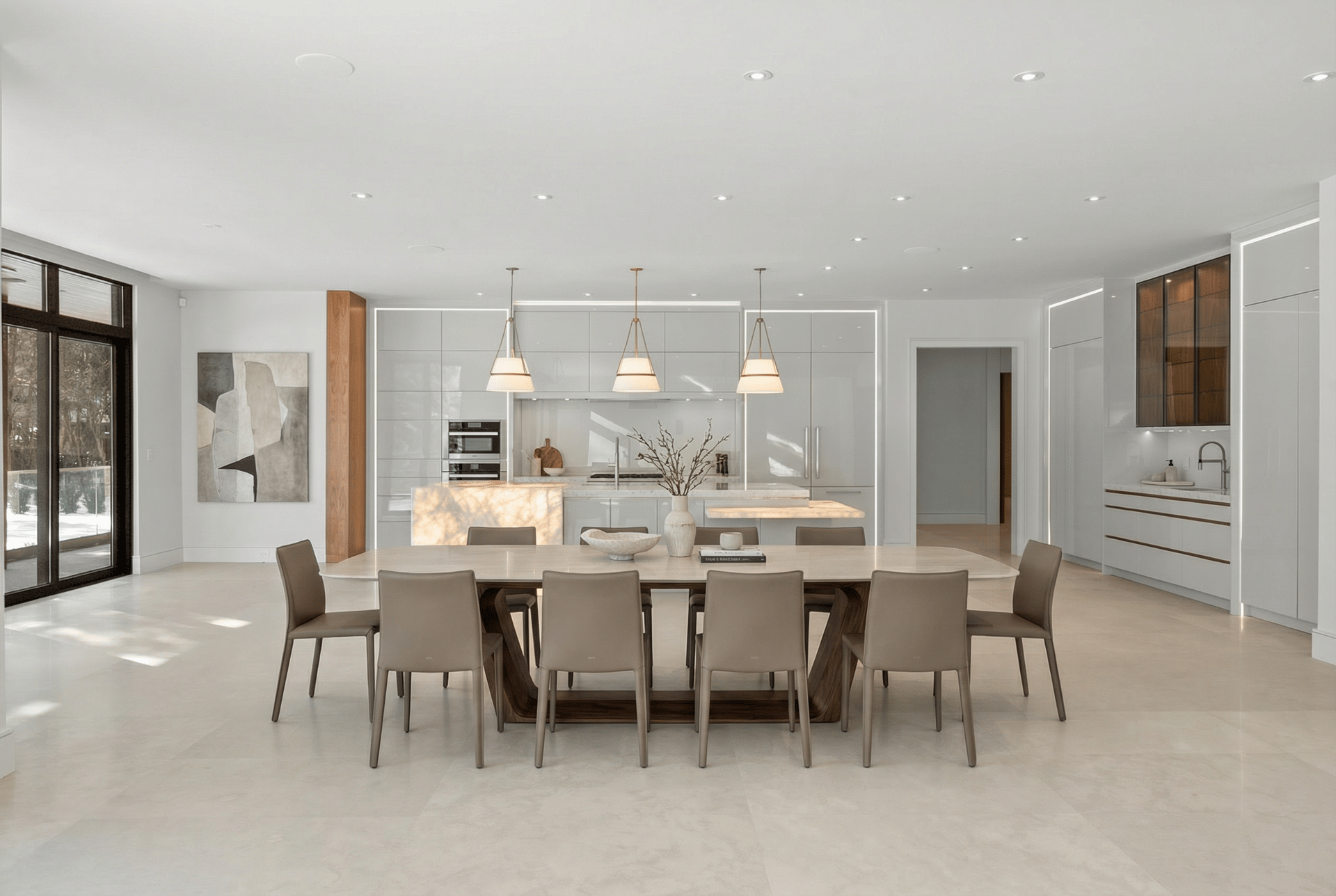 Uniquely Distinguished Property