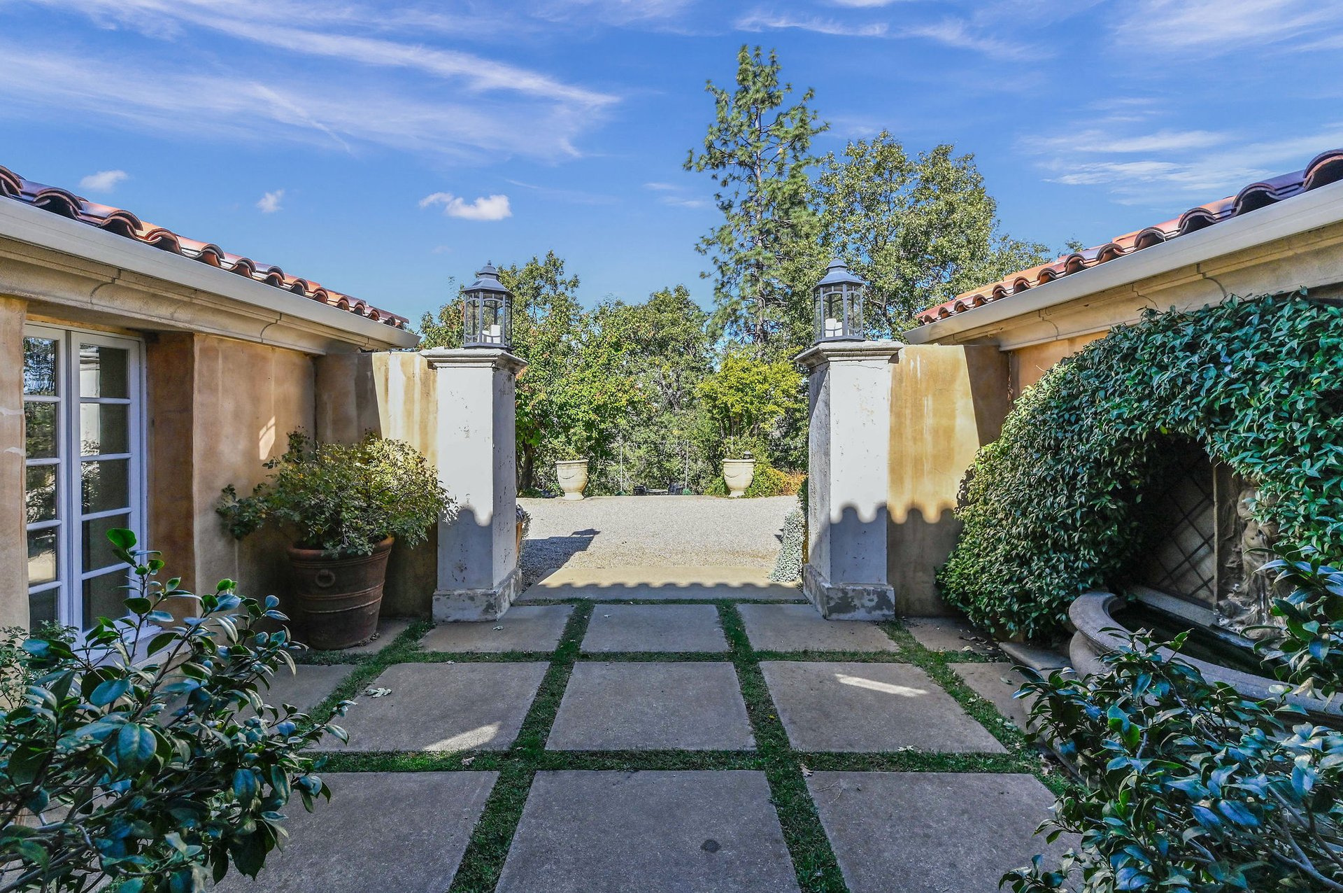 2500 Folendorf Road