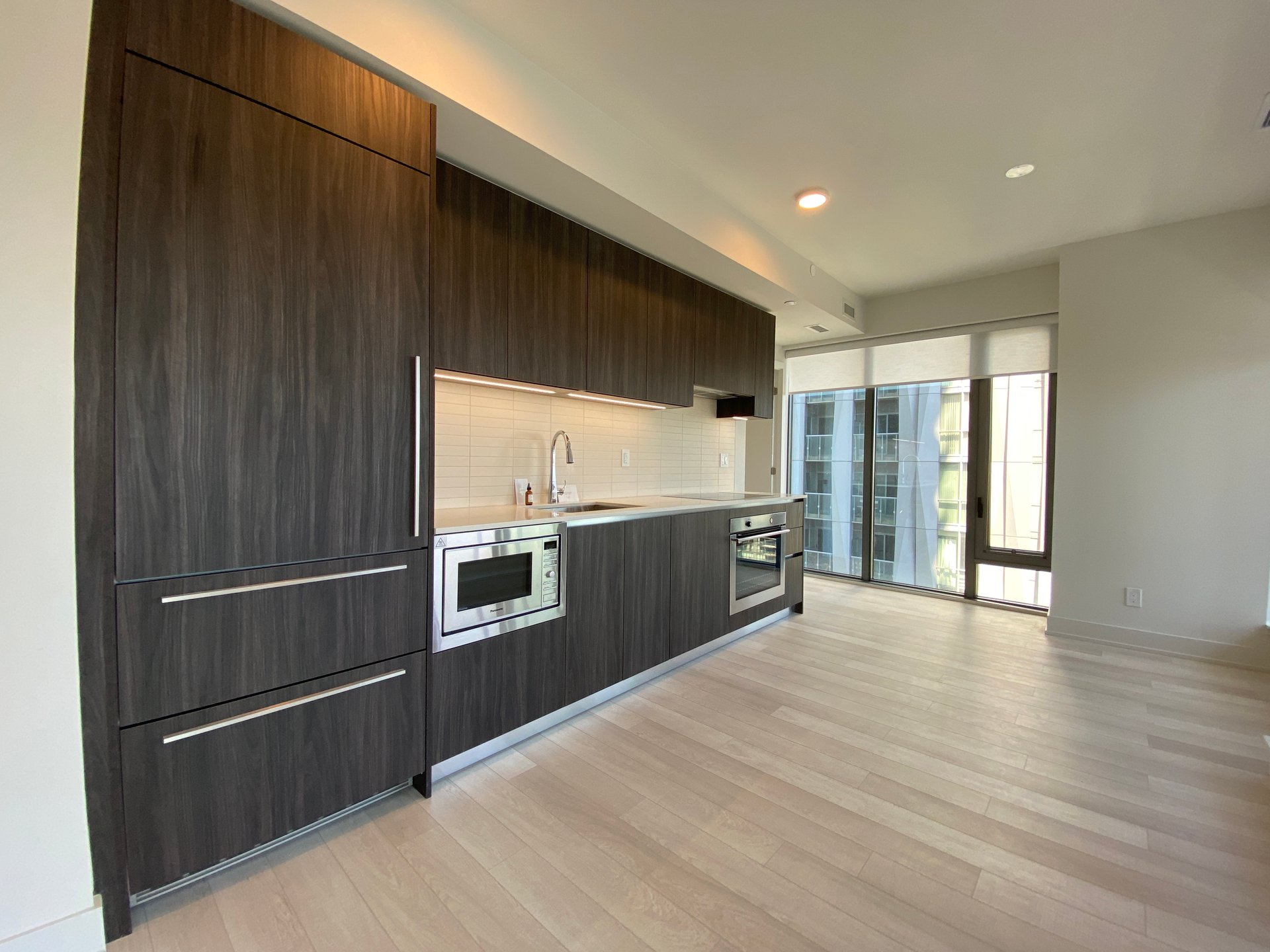 8 Cumberland Street Unit: 3007