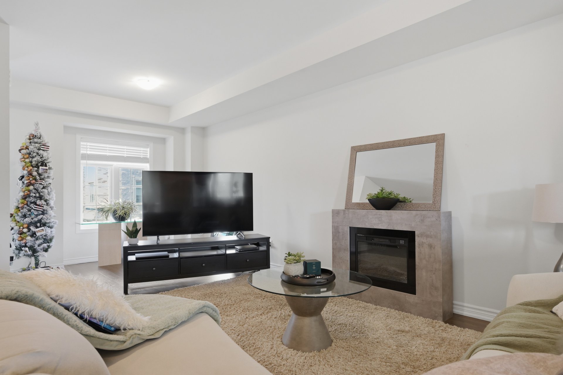 Waterdown Townhome