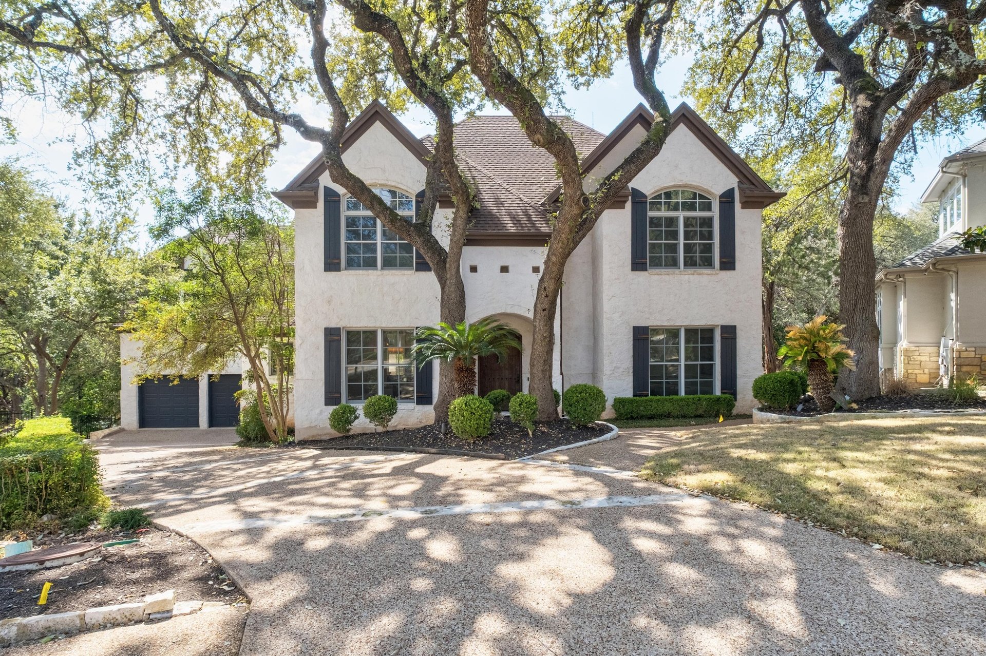 2900 Meandering River Court