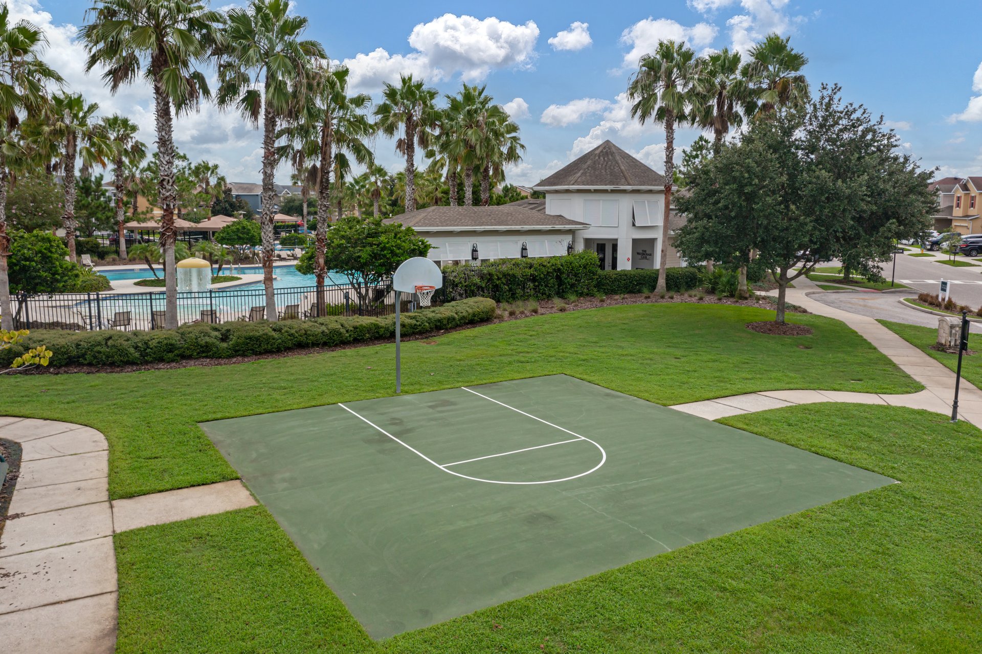 6978 BRADBURY CIR