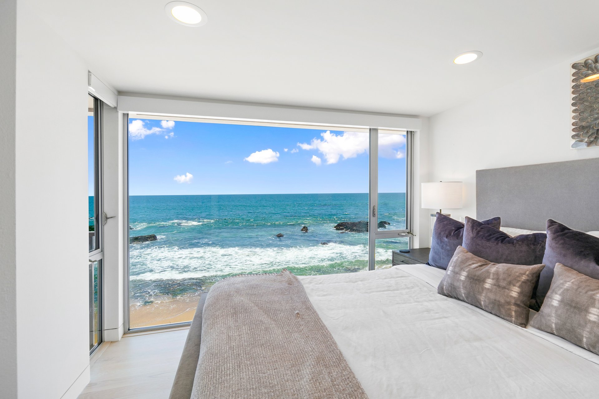 24928 Malibu Rd