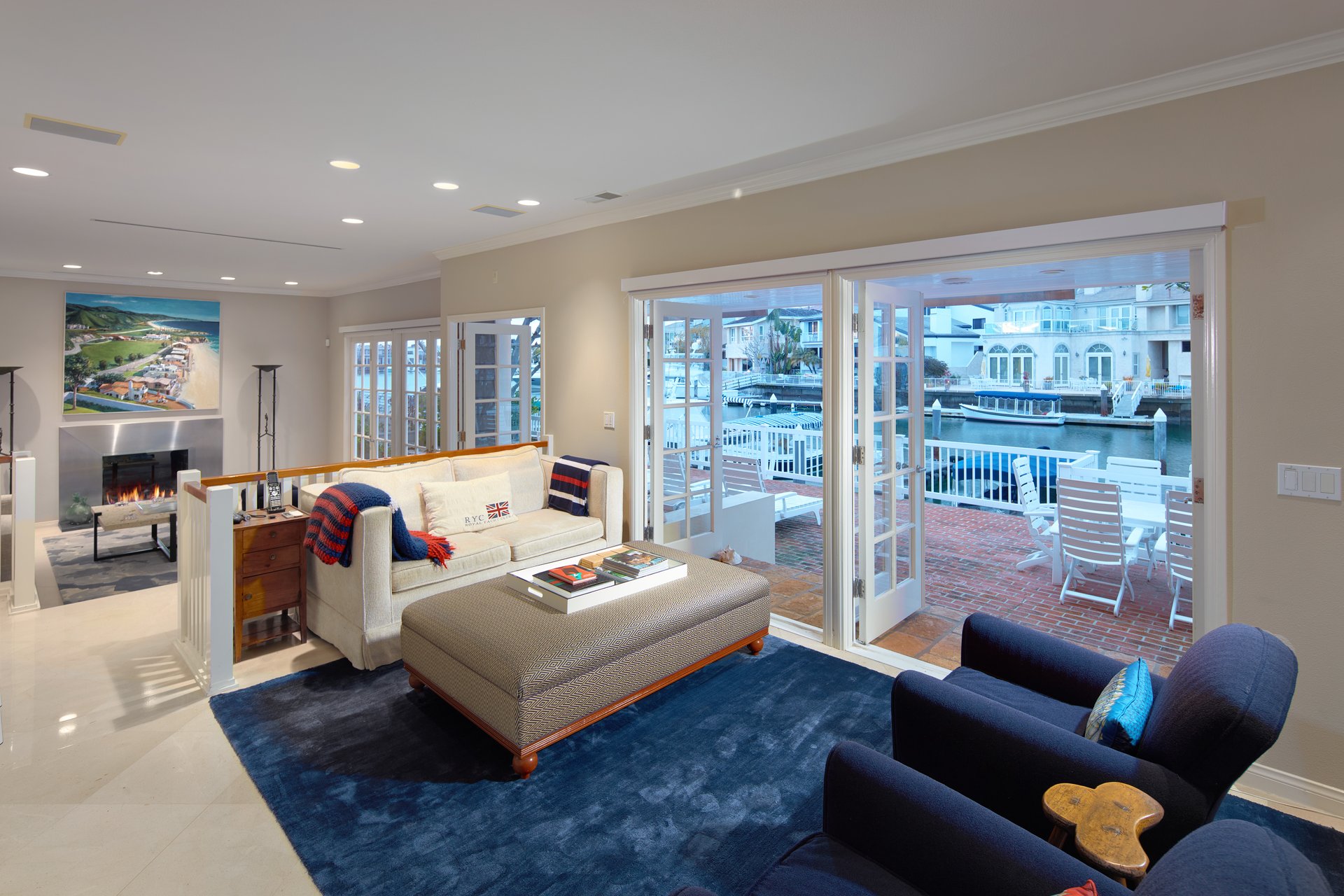 736 Harbor Island Drive