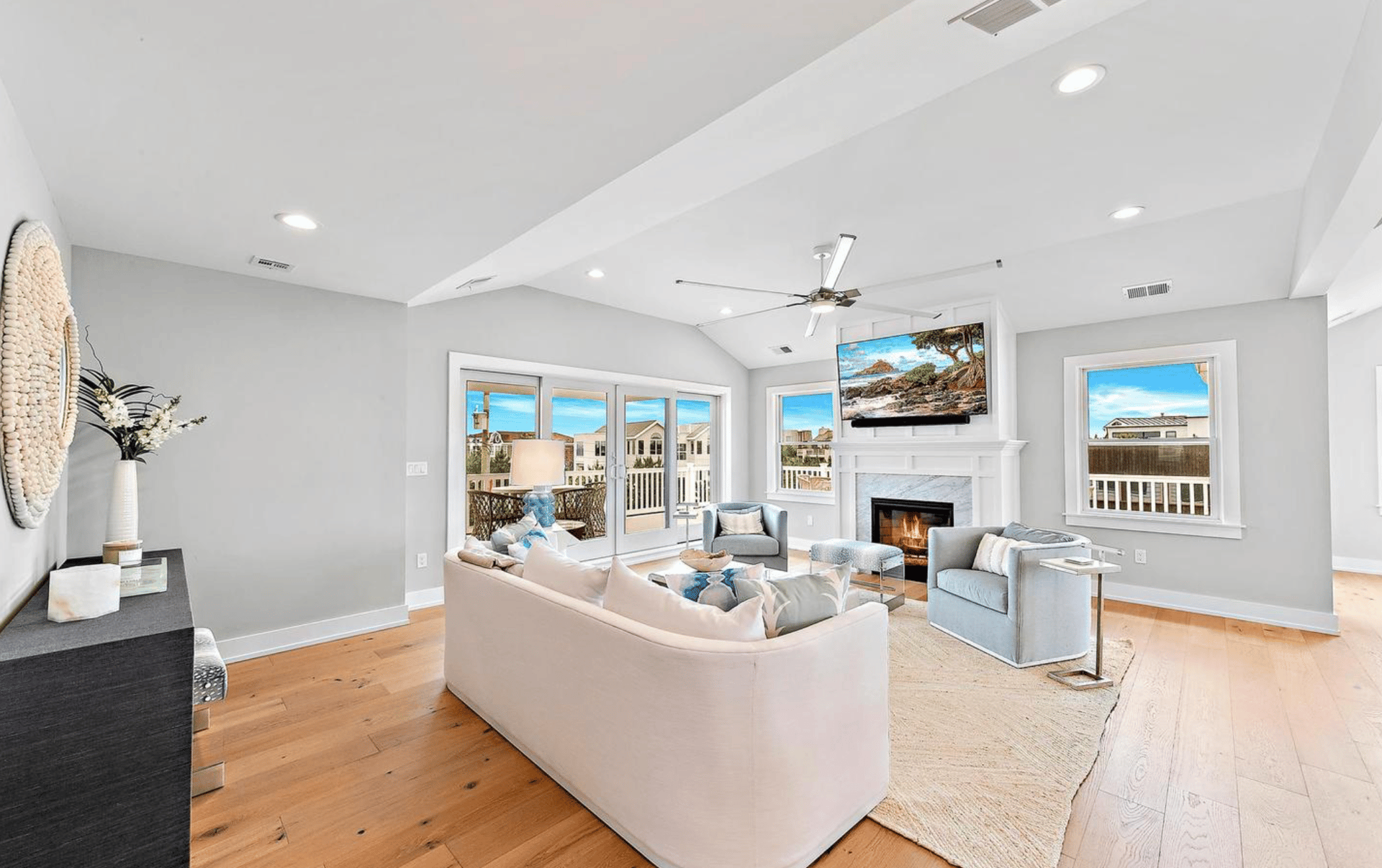 151B Long Beach Blvd