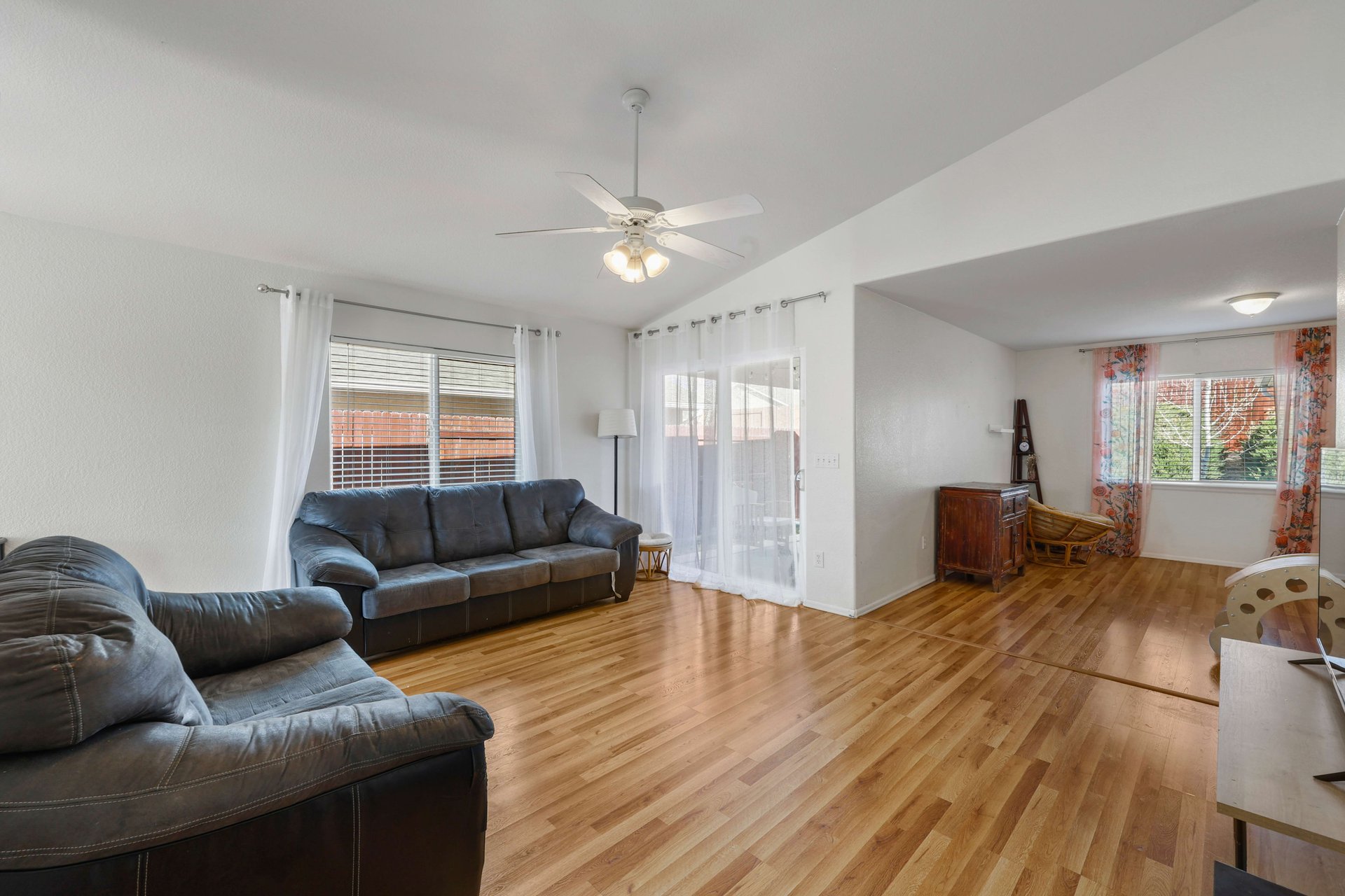 5040 Sage ST, Pueblo, CO 81005