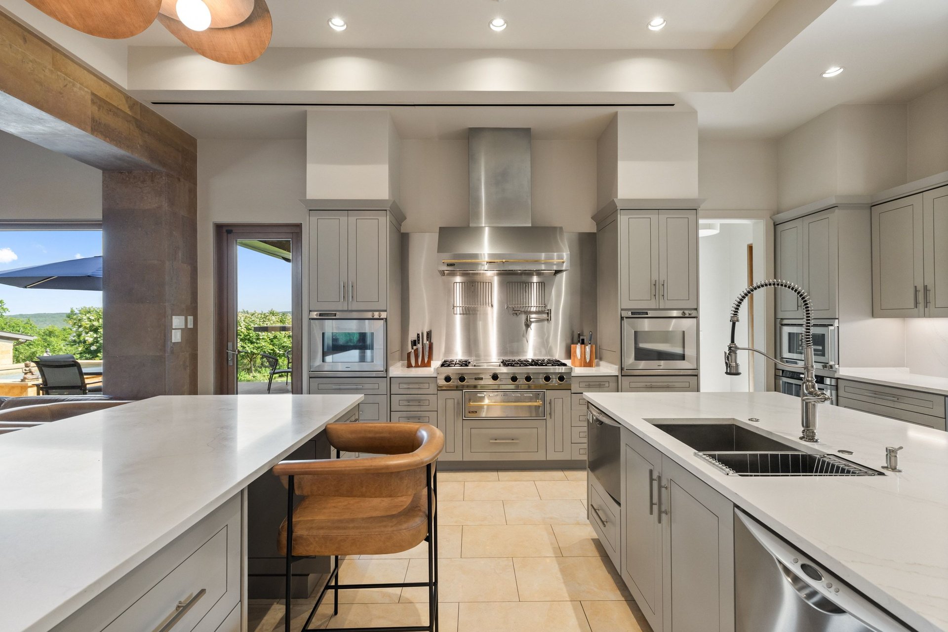 5221 Musket Cove