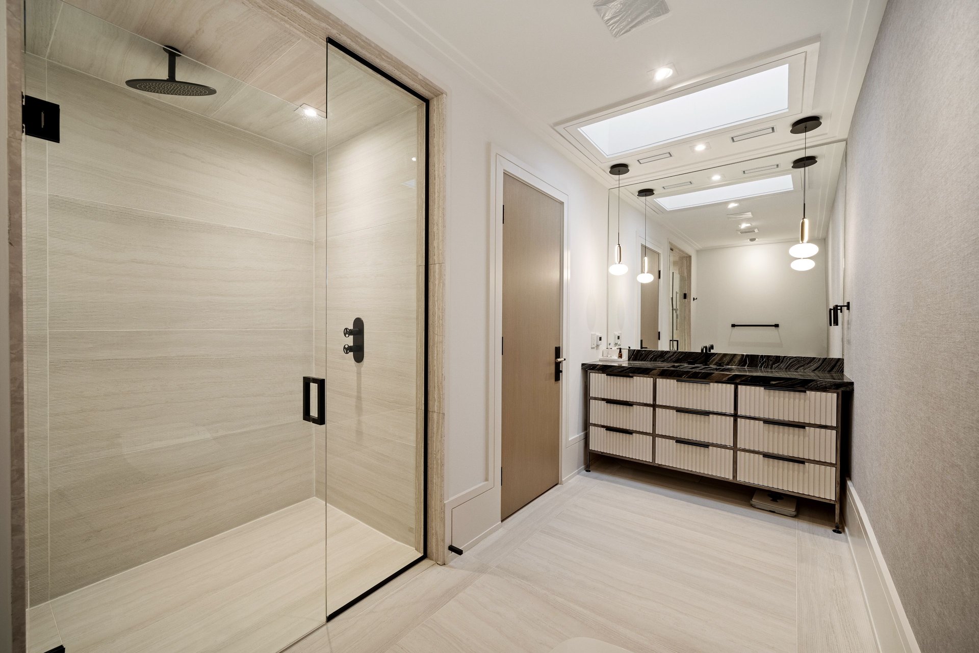 Extraordinary Custom Estate