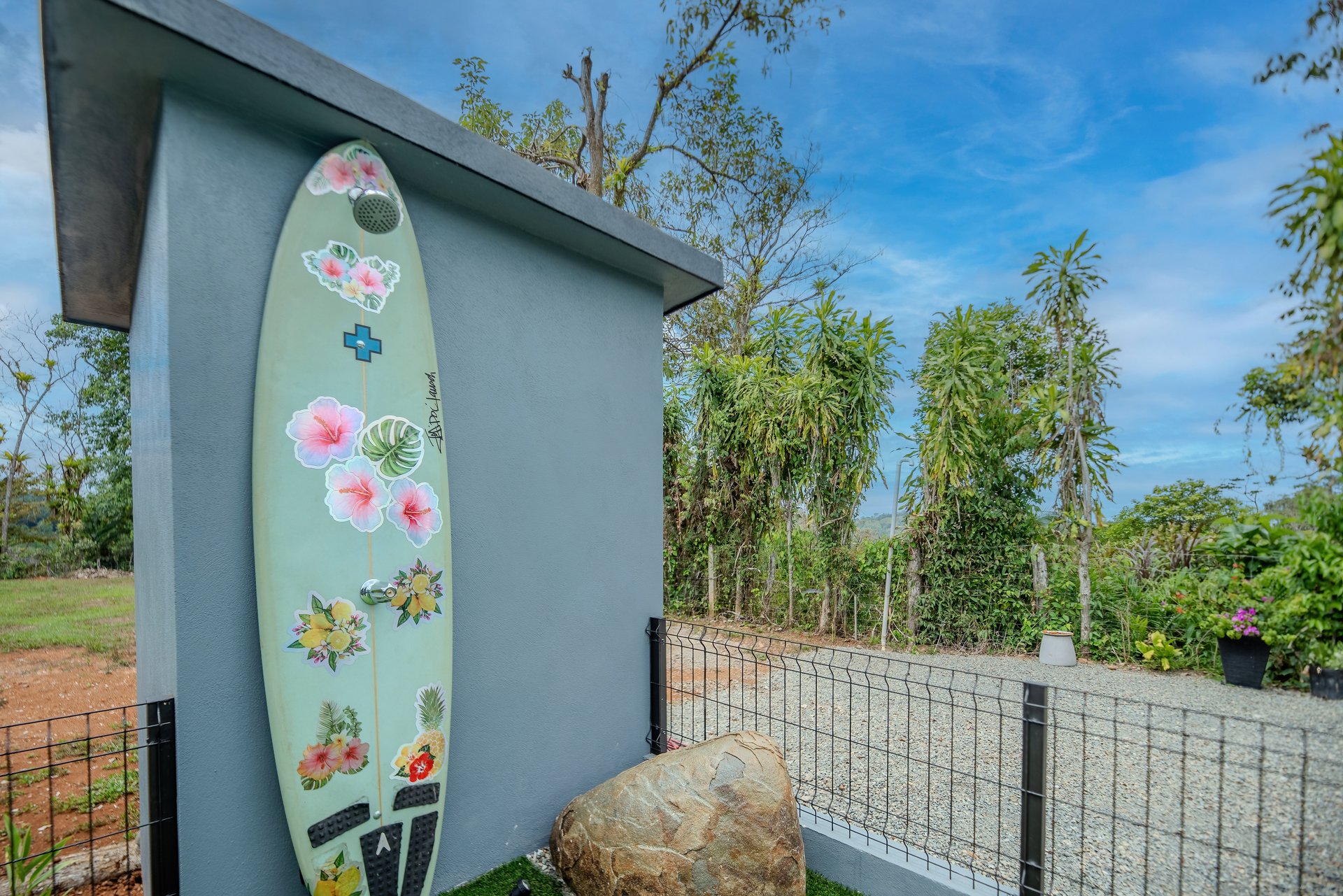 Brand-New Mountain View Home with Pool and Expansion Potential in Villa Nueva, Quepos