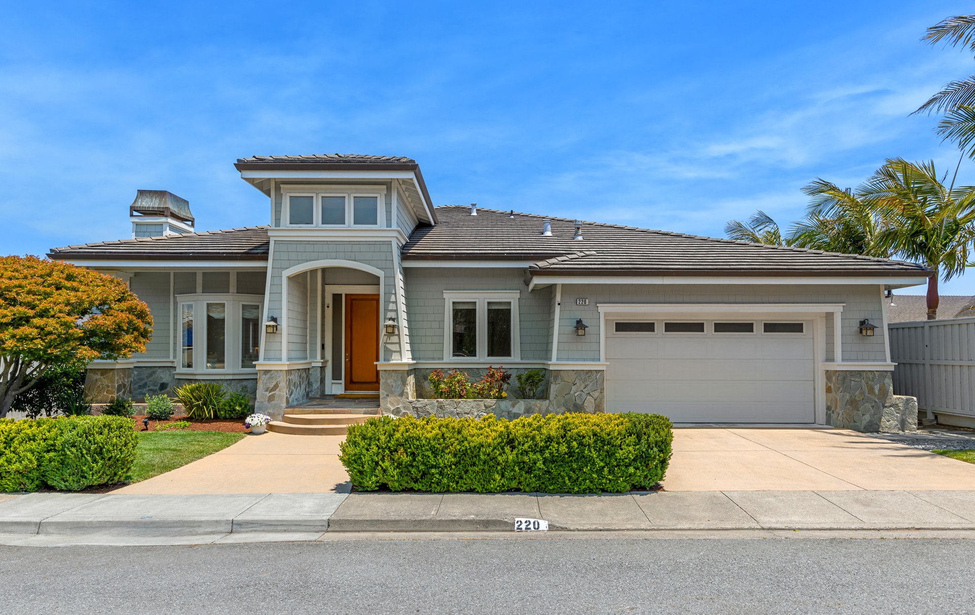 Updated Single-Level Waterfront Retreat