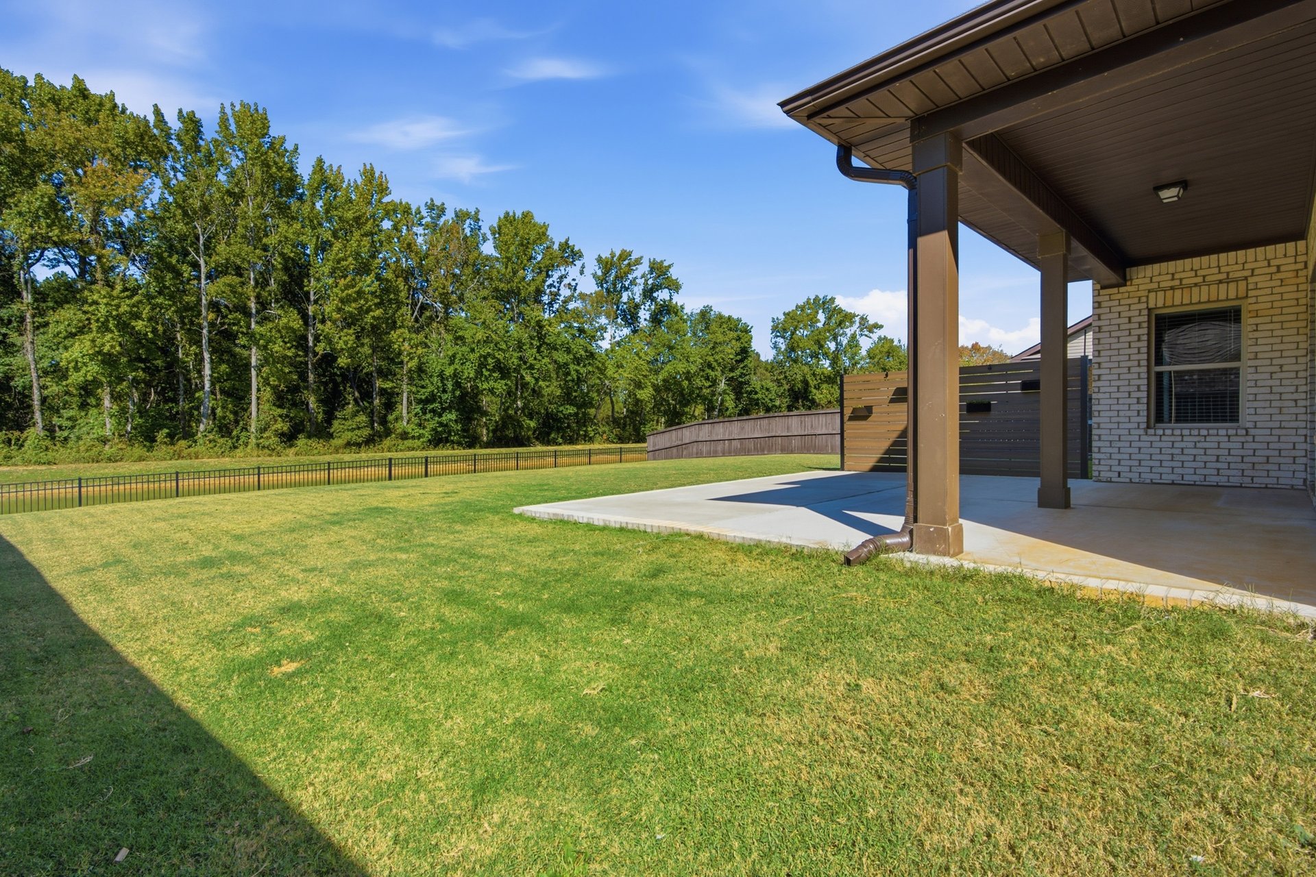 Modern Luxury & Cul-de-Sac Comfort: Contemporary 4-Bed Gem Near Providence & Research Park!