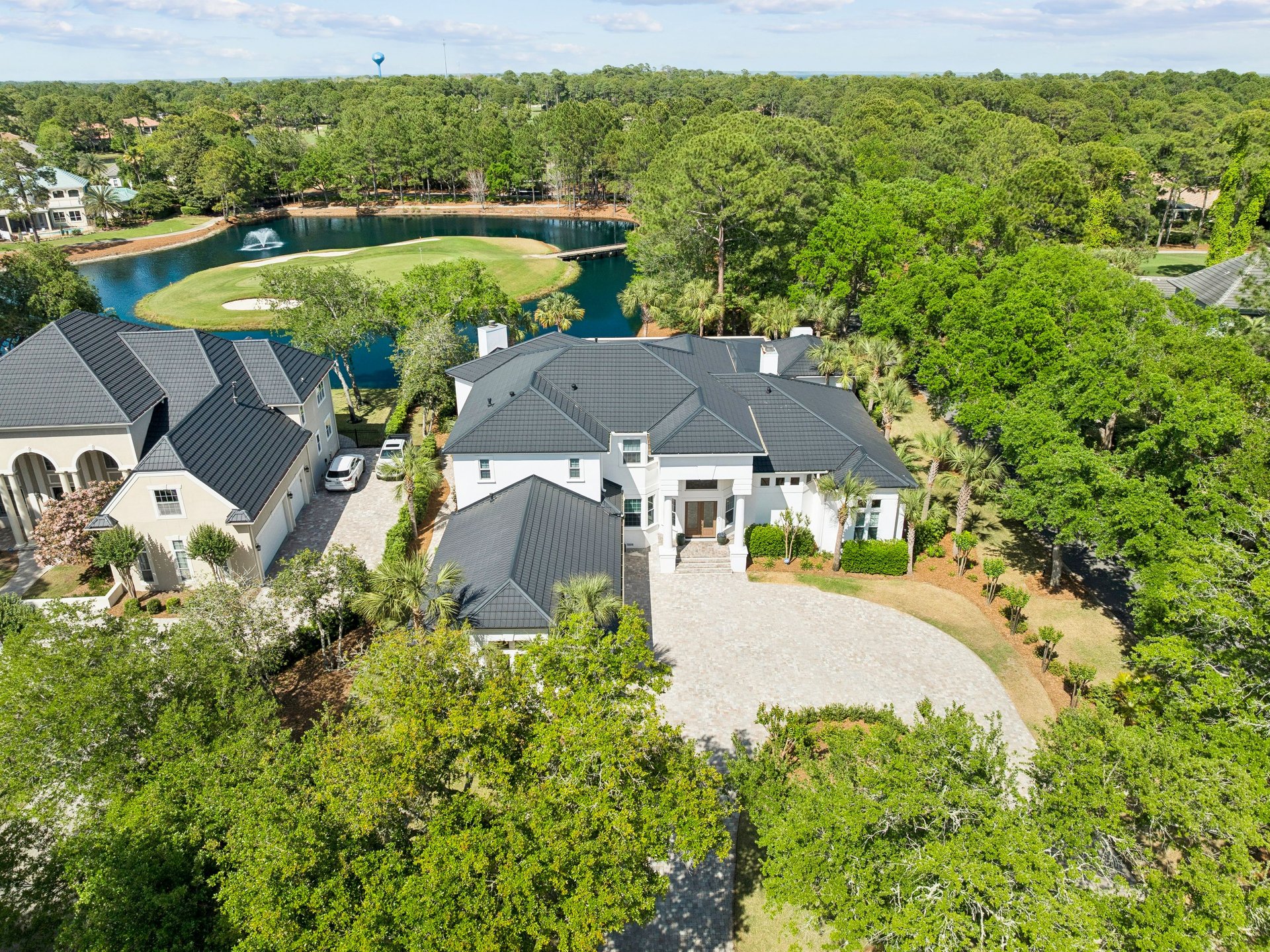 An Elevated Retreat Within Sandestin’s Island Green
