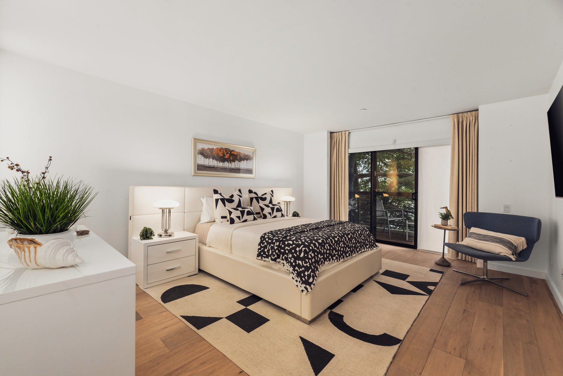 1133 5th St Unit: 204, Santa Monica 