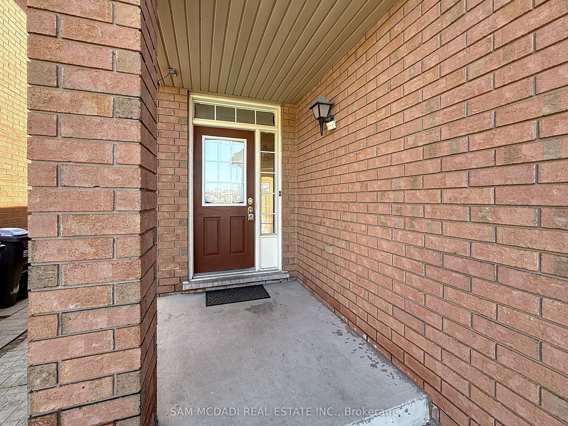 1354 Weir Chase 