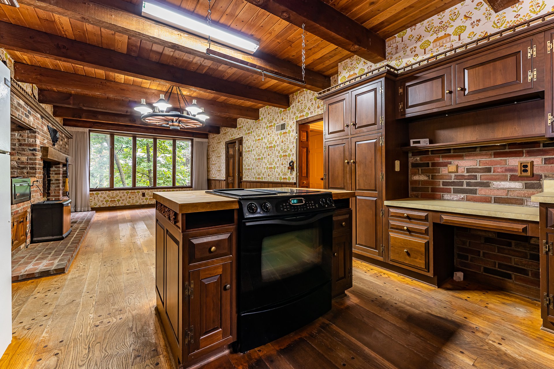 5641 Applebutter Hill Road