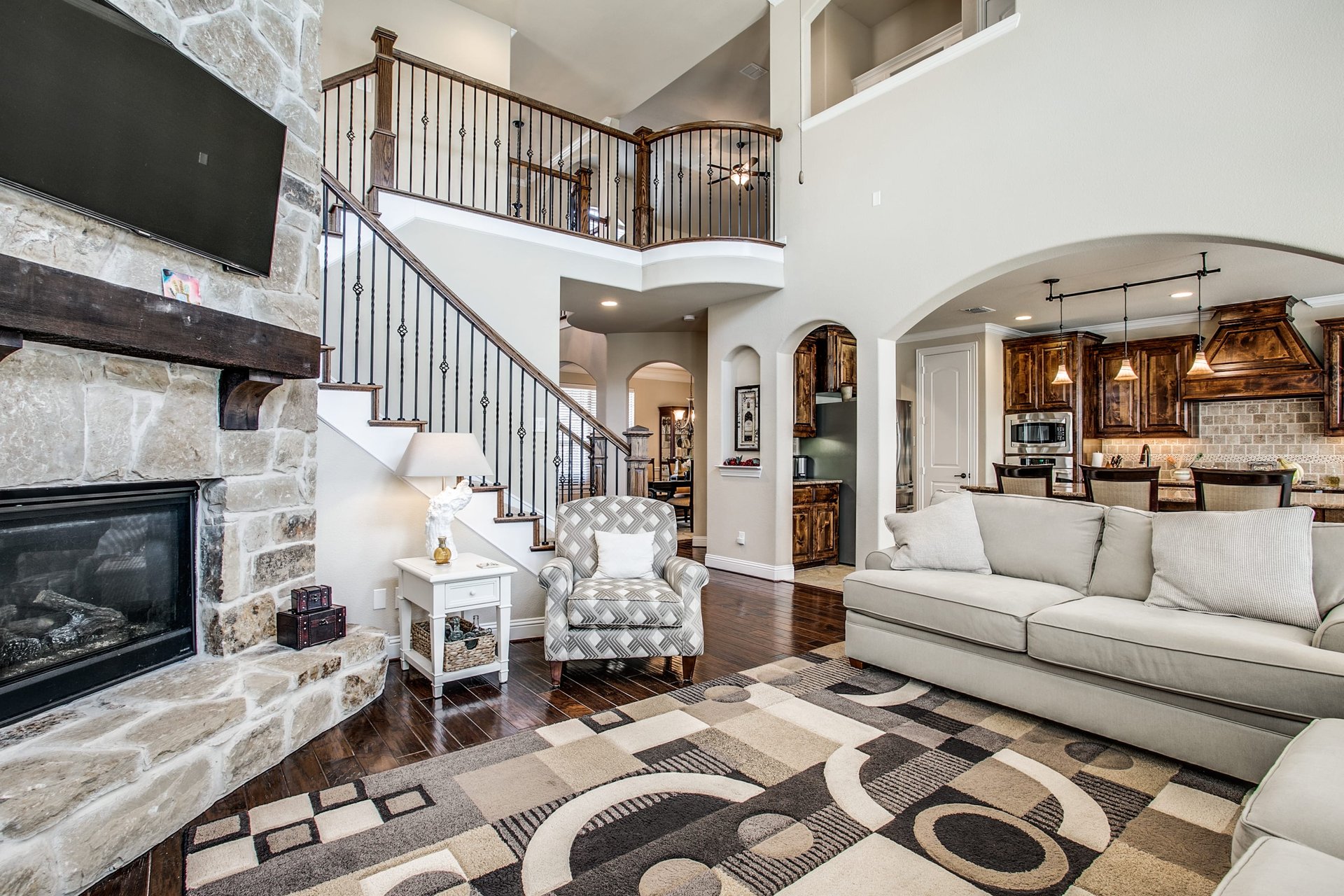 2748 Enfield Drive