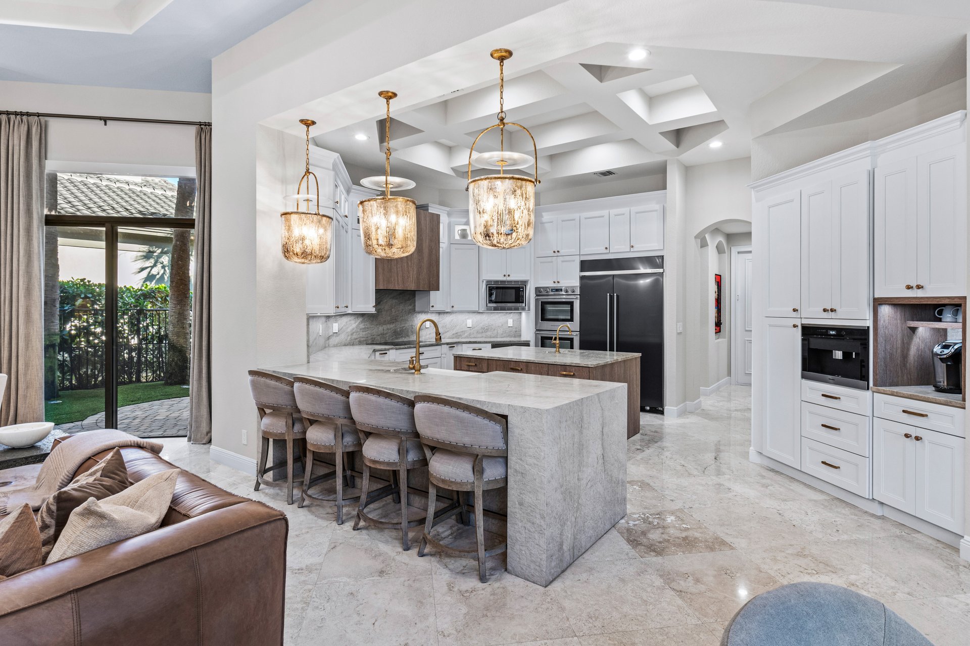 5848 Vintage Oaks Circle