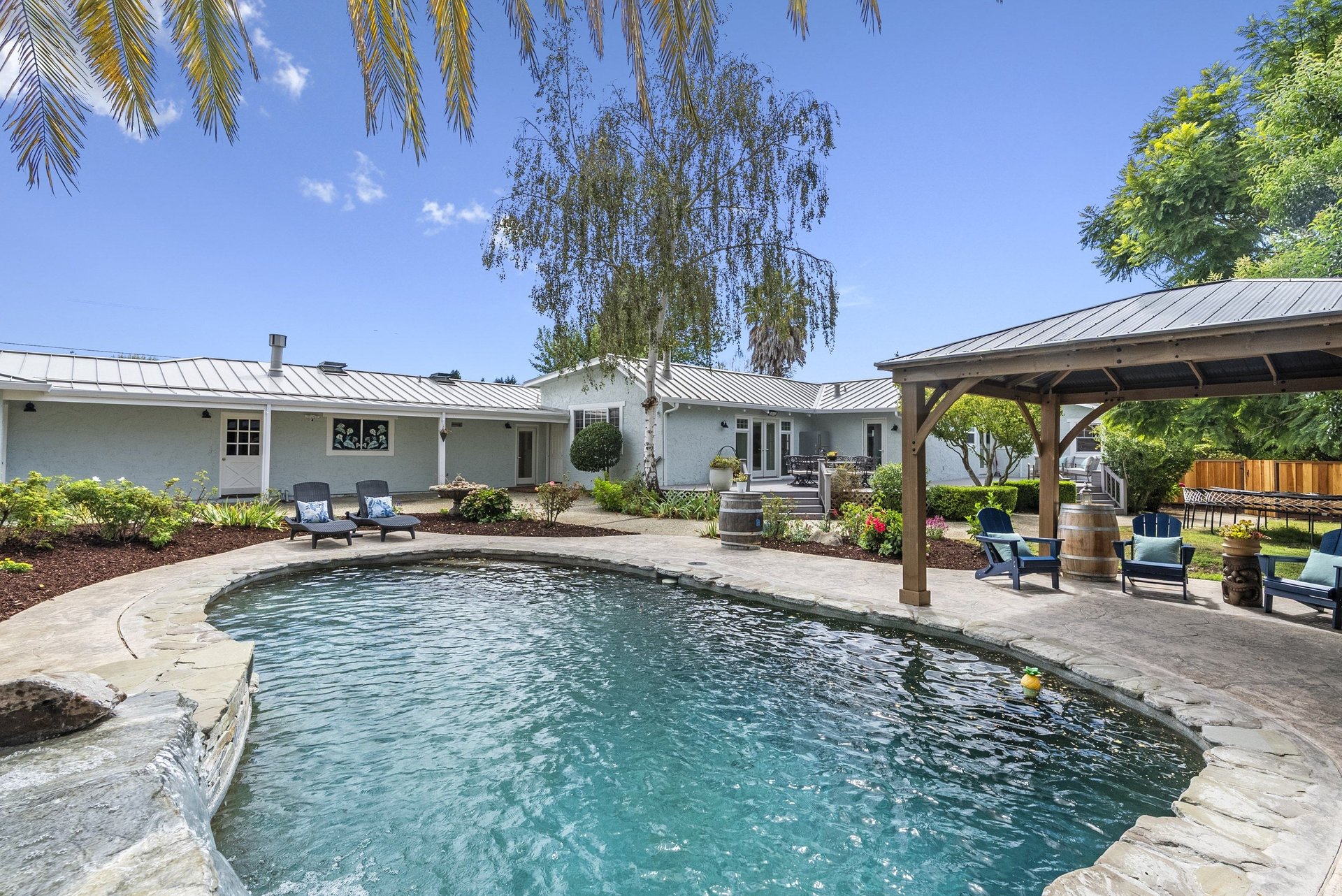 3999 Cherryvale Avenue | Soquel, California