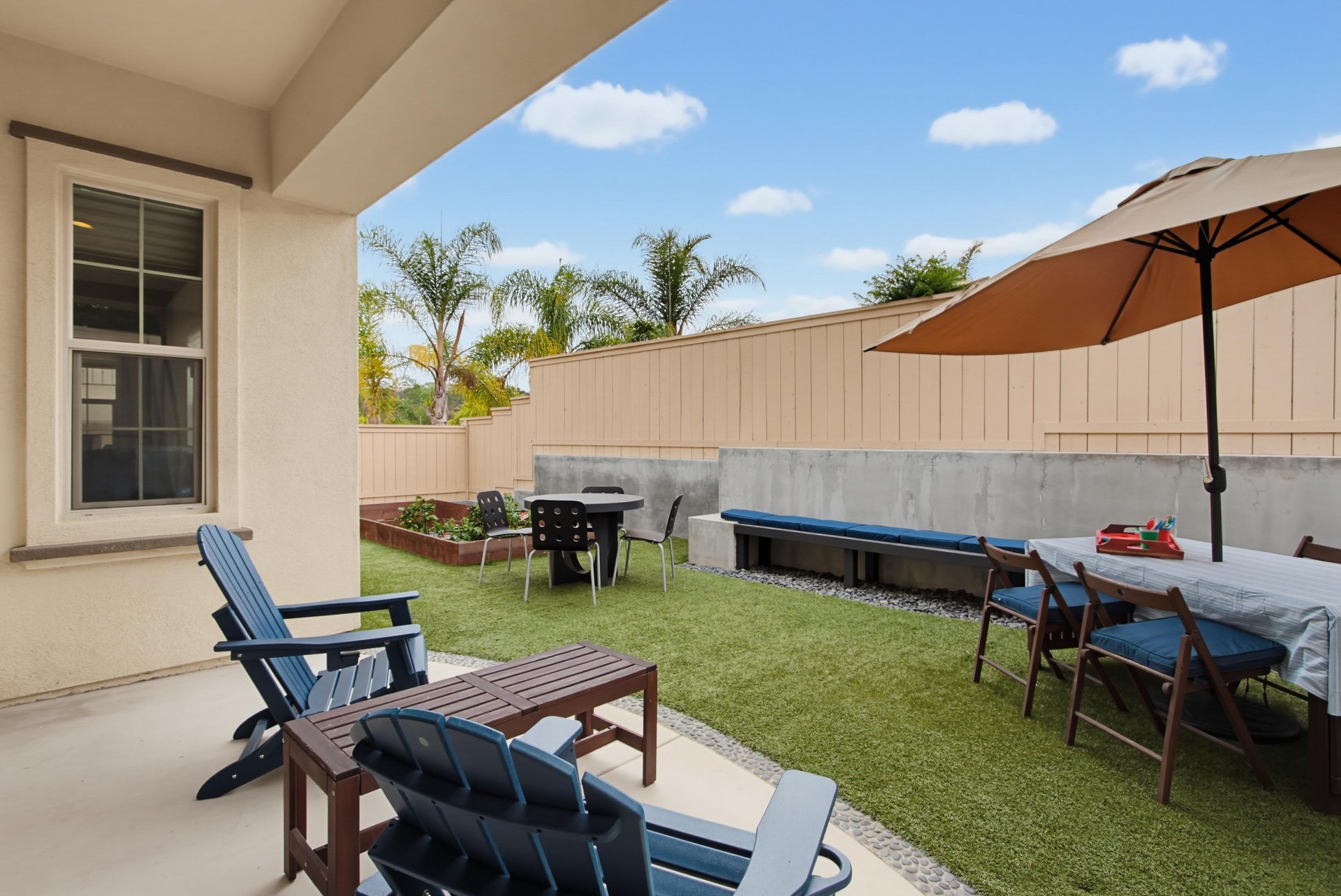 1089 Primrose Ln