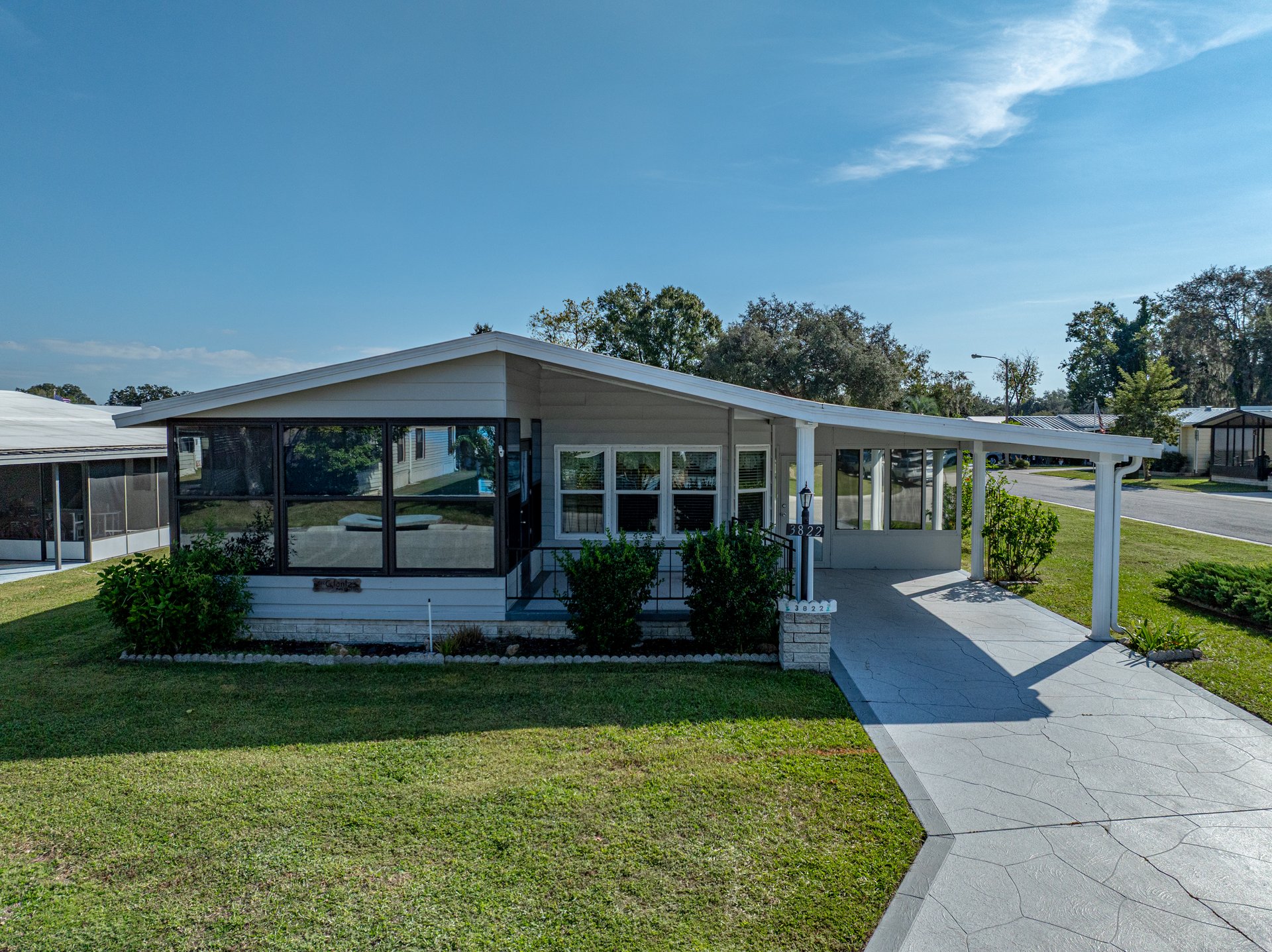 3822 DAMIAN DR
