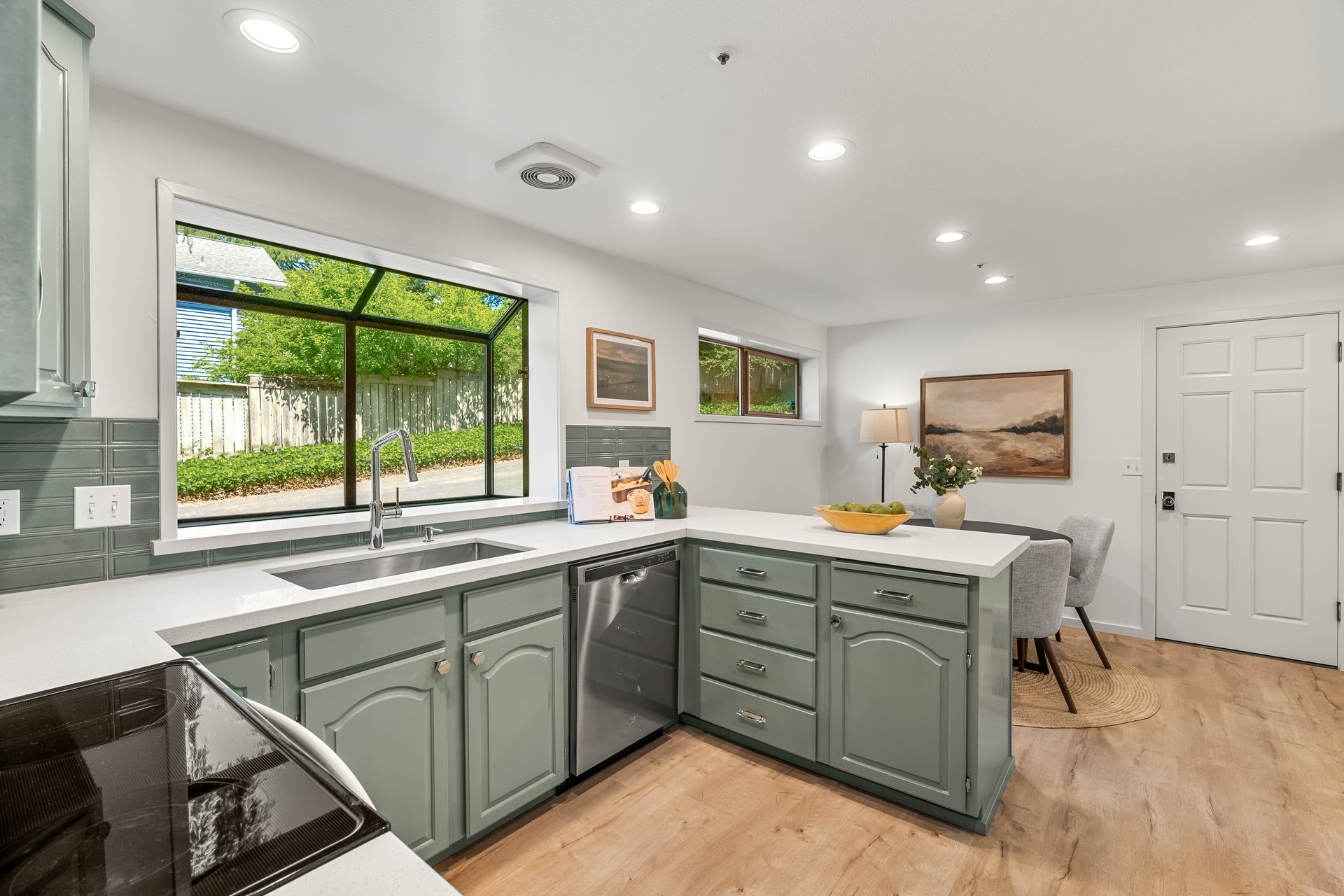 Serene Private Townhome