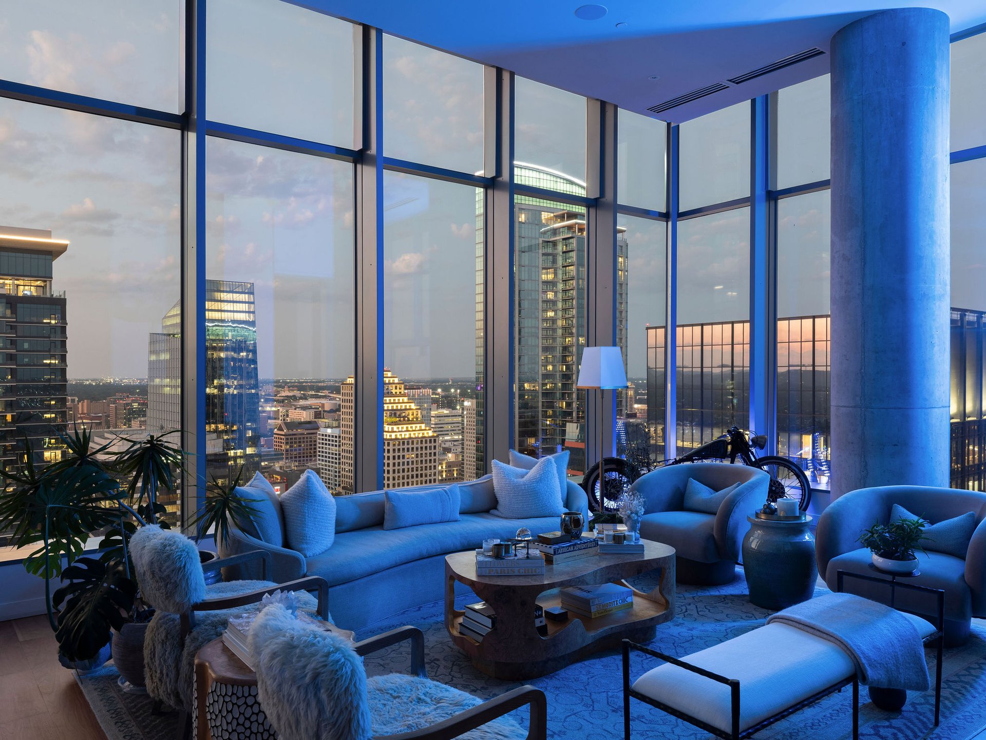 210 Lavaca Street #3504 