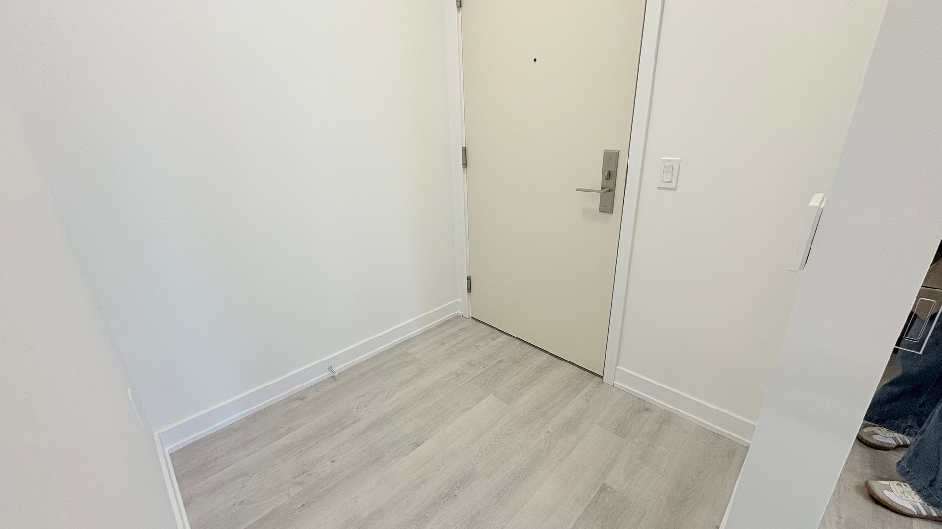 15 Richardson Street Unit: 917