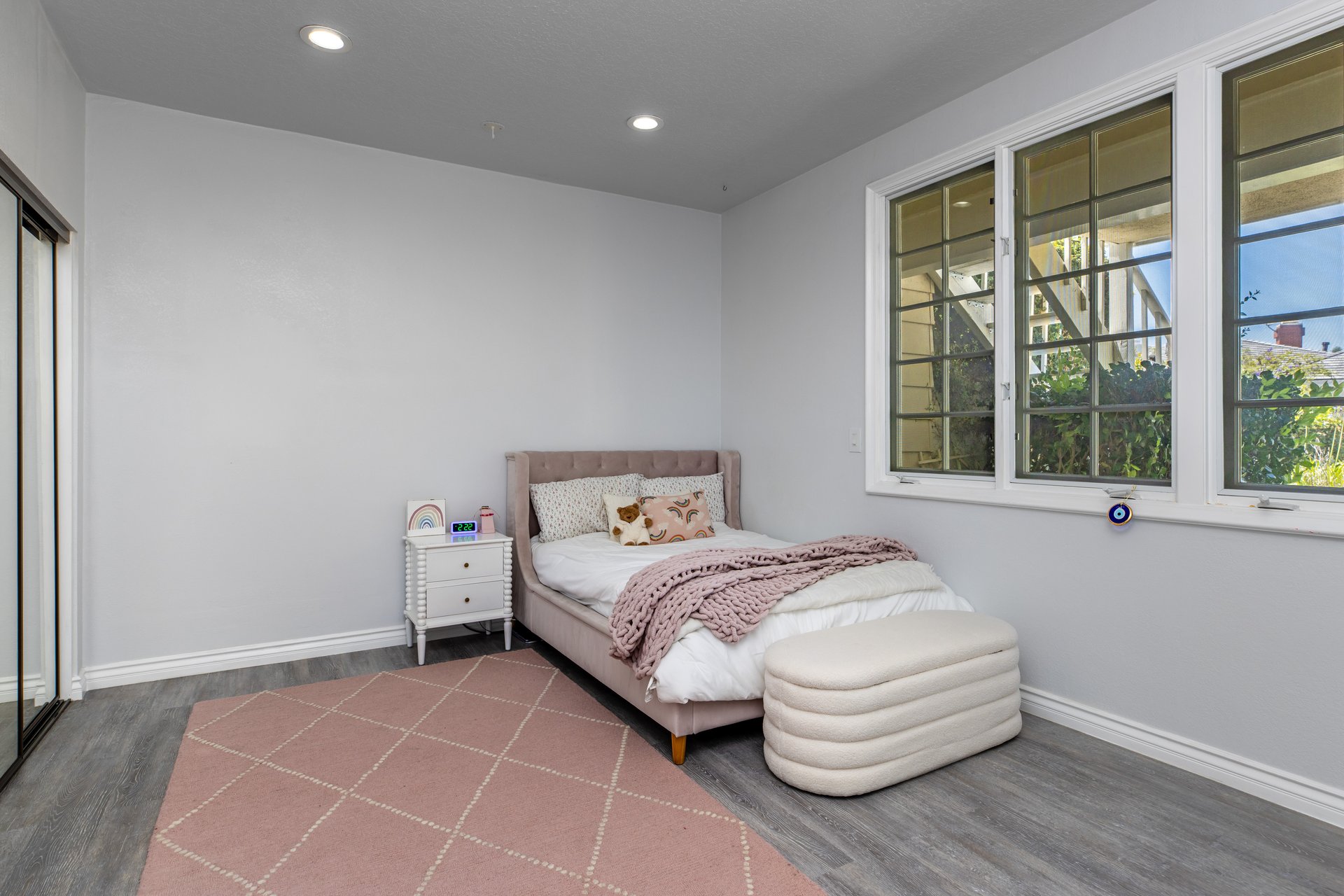 2254 The Terrace - Brentwood, Los Angeles