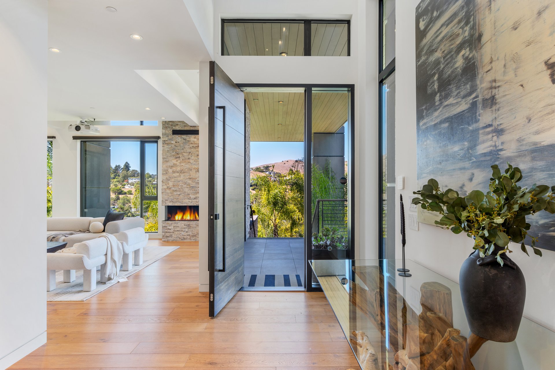 Modern Luxury - Completed in 2019