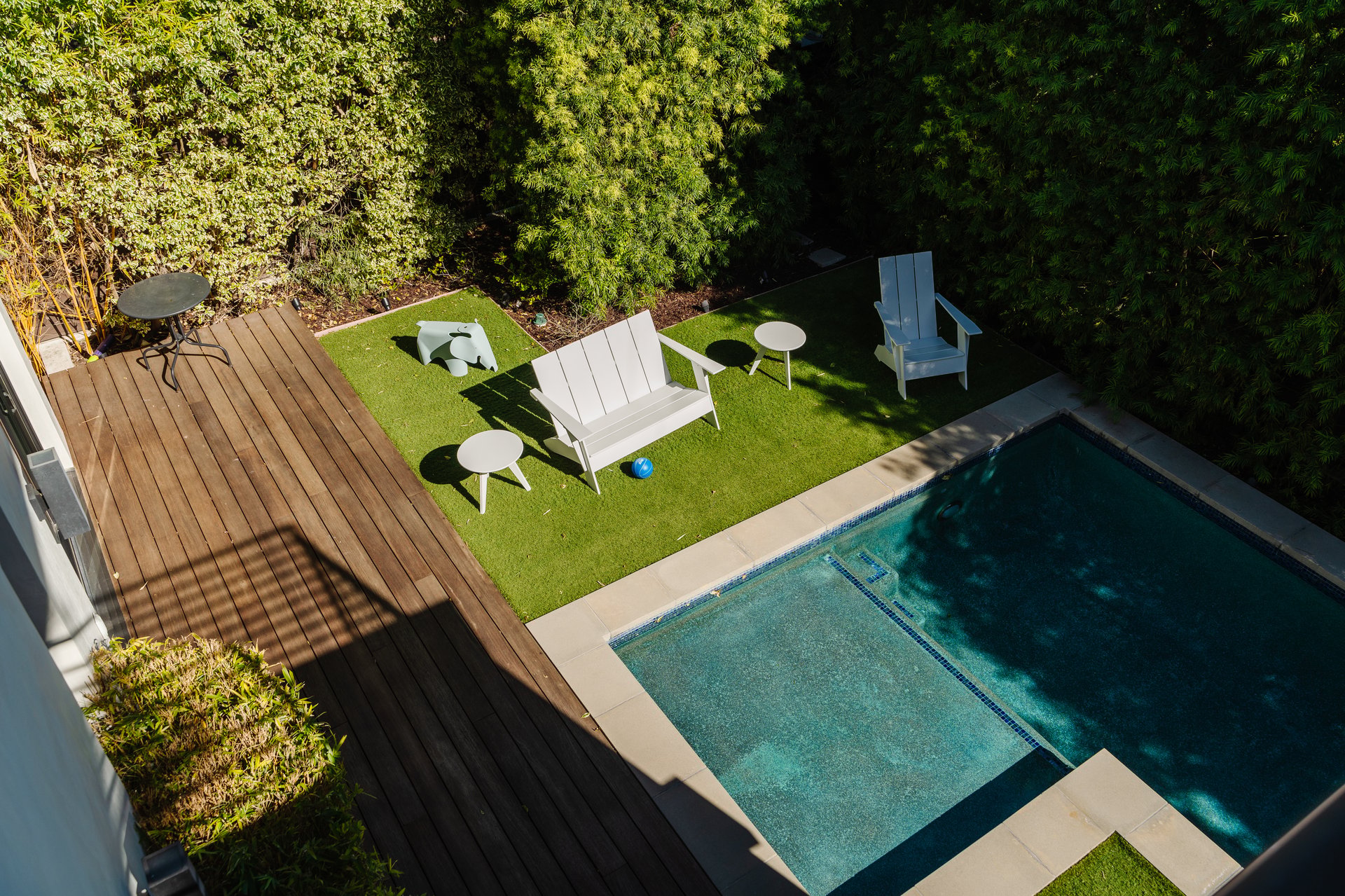 536 N Arden Blvd, Larchmont