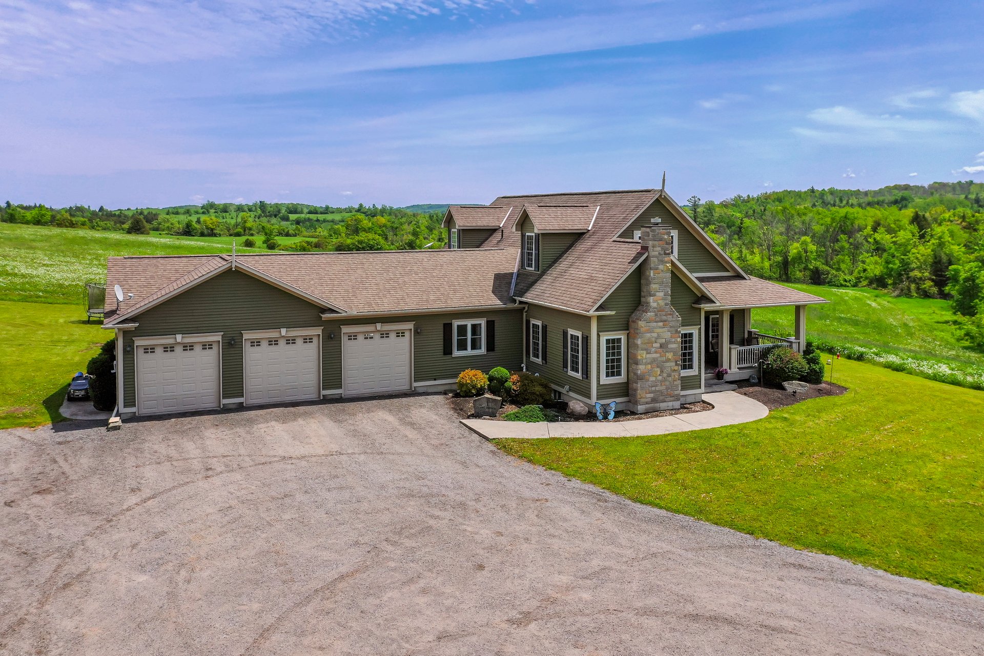5586 COUNTY RD 2