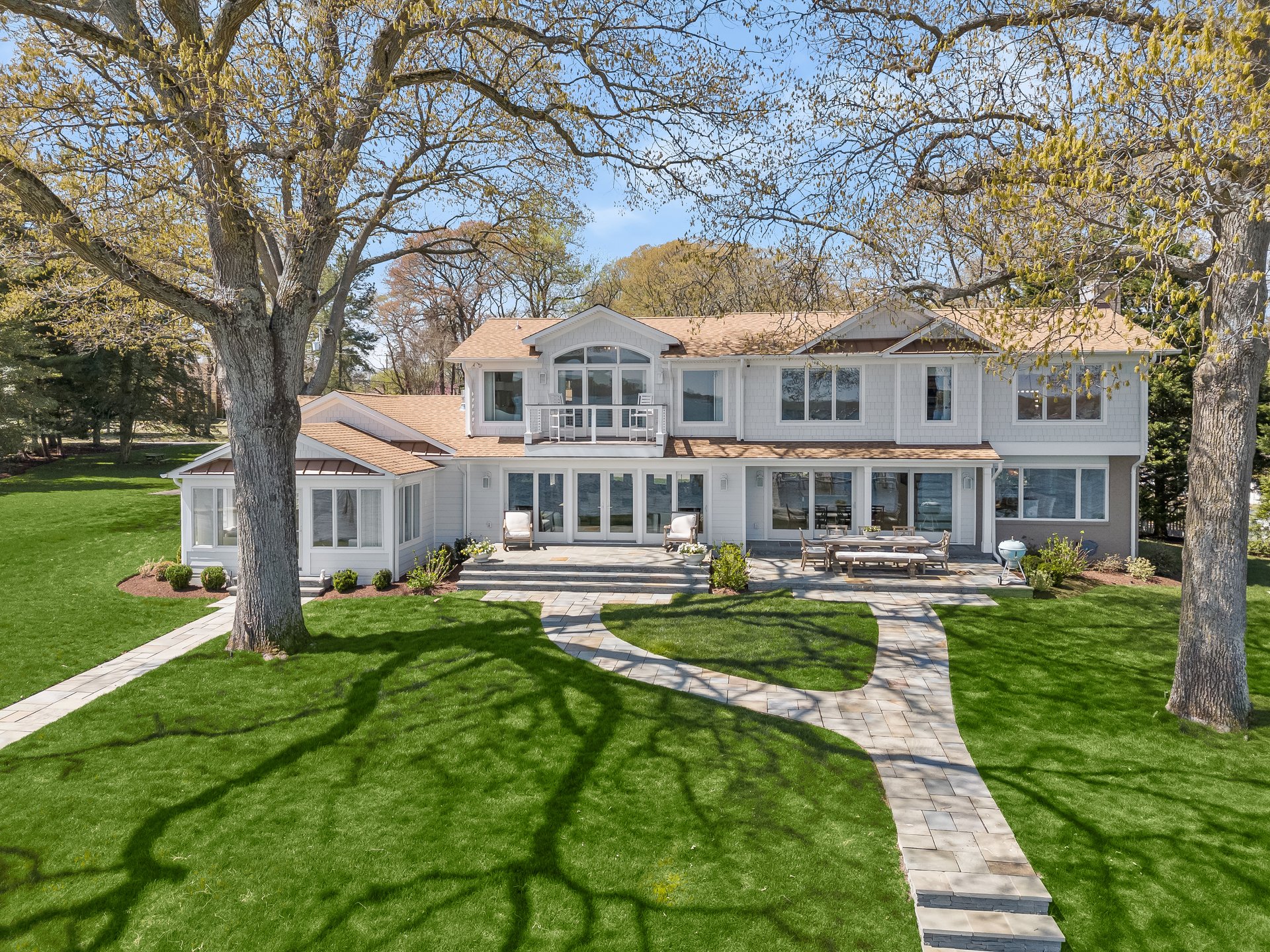 1320 Tar Cove Road