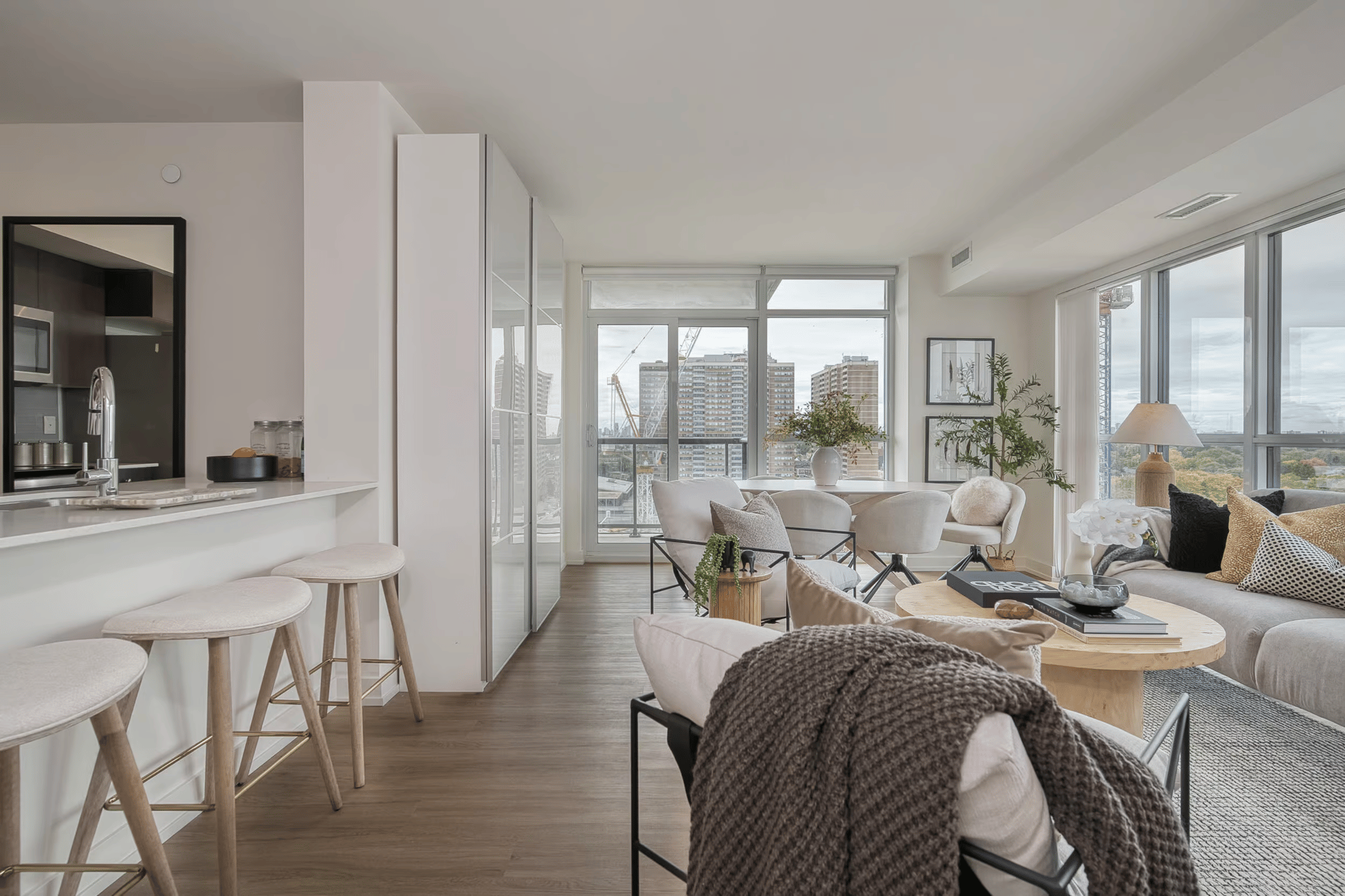 8 Trent Ave #1105