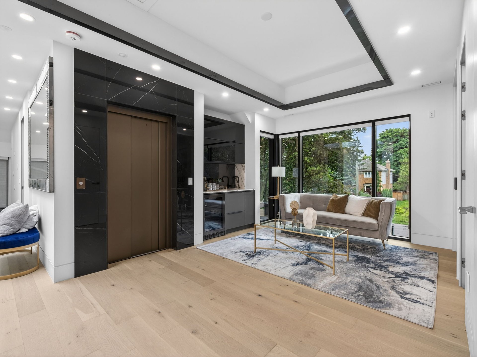 1477 Duncan Road