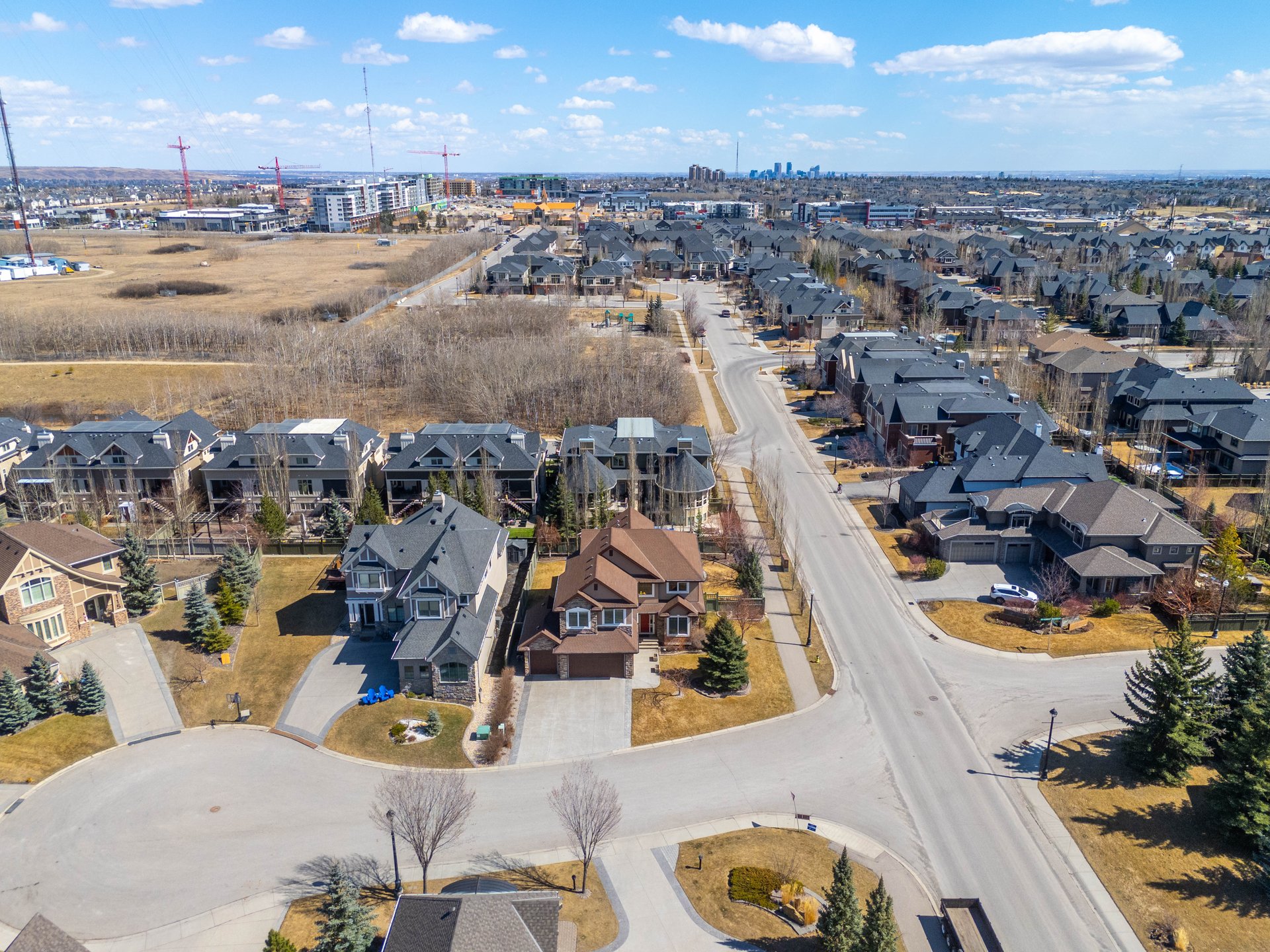 123 Wentworth Court SW
