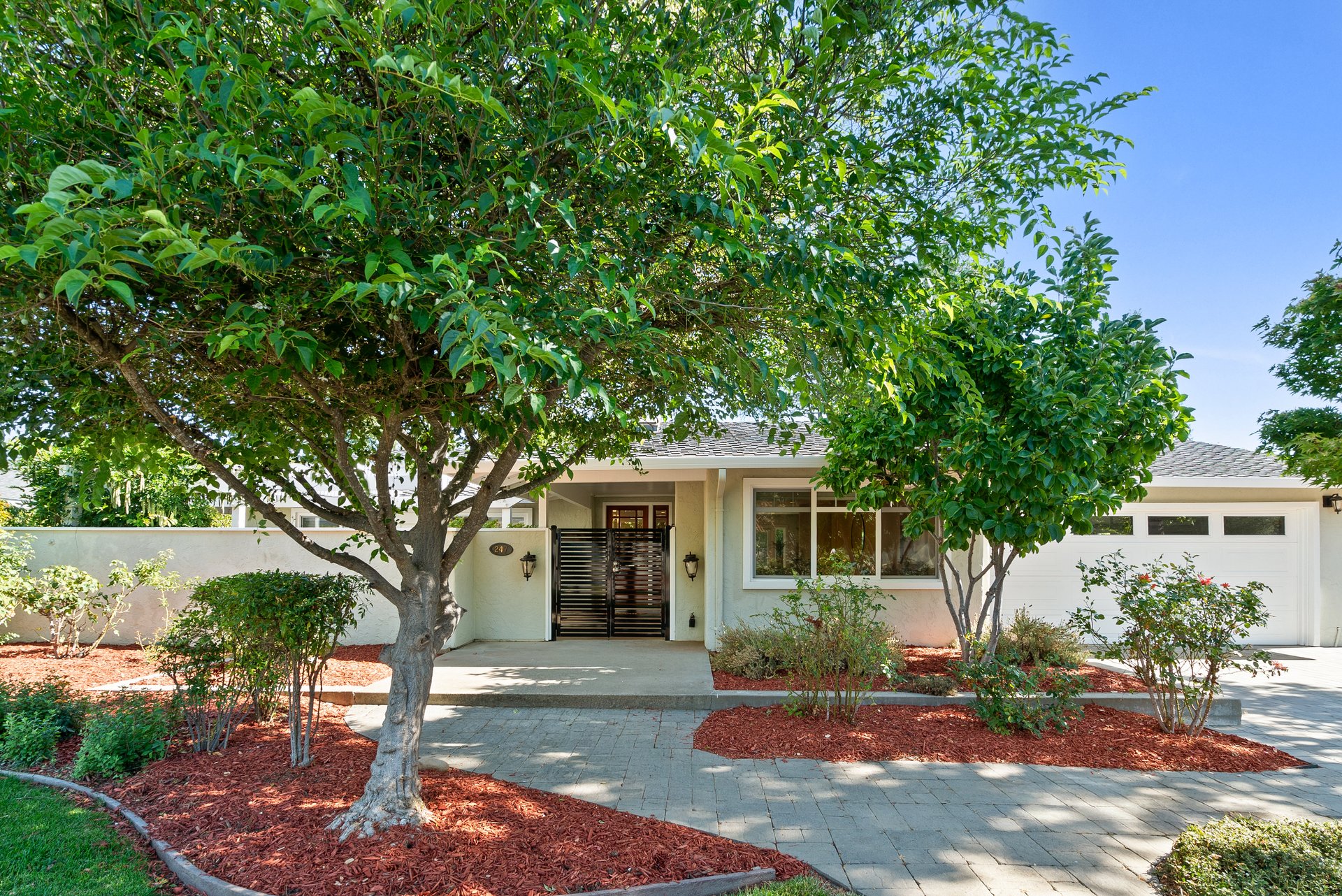 247 Marchmont Dr
