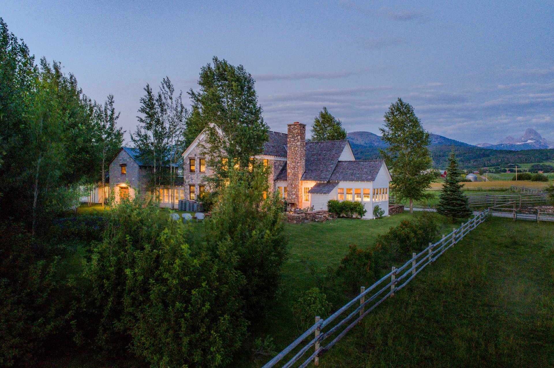 705 Kaufman Rd