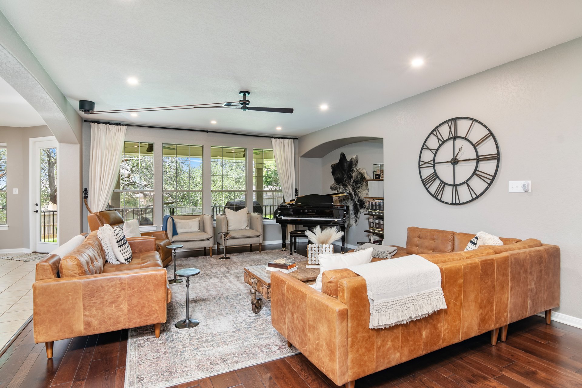 1214 Ashbury Bay